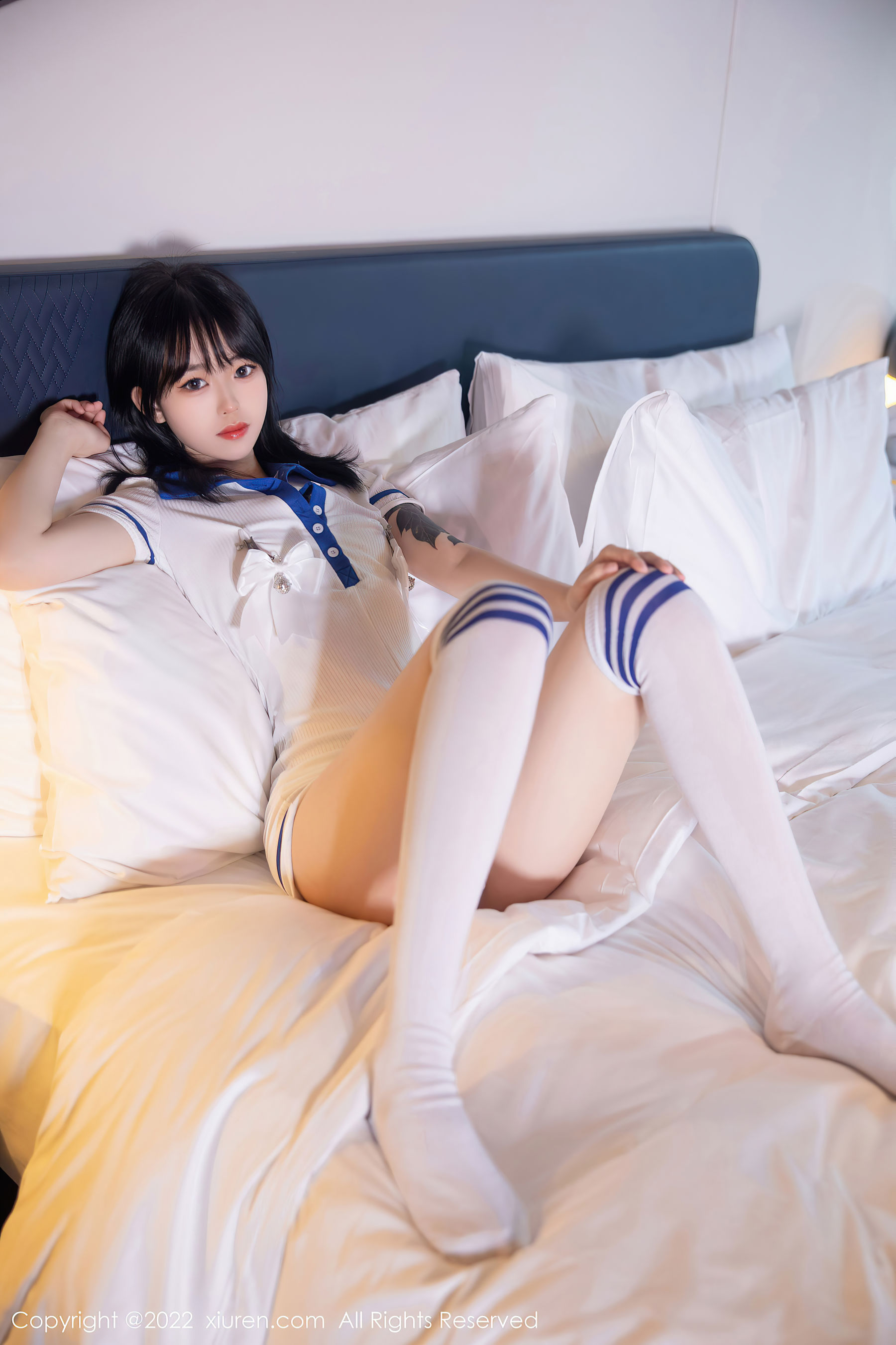 [秀人Xiuren] No.5291 奶瓶