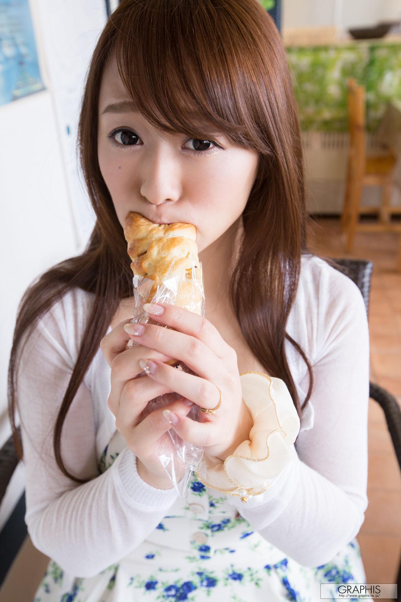 [Graphis] Special - Marina Shiraishi 白石茉莉奈 SPECIAL LIMITED GALLERY