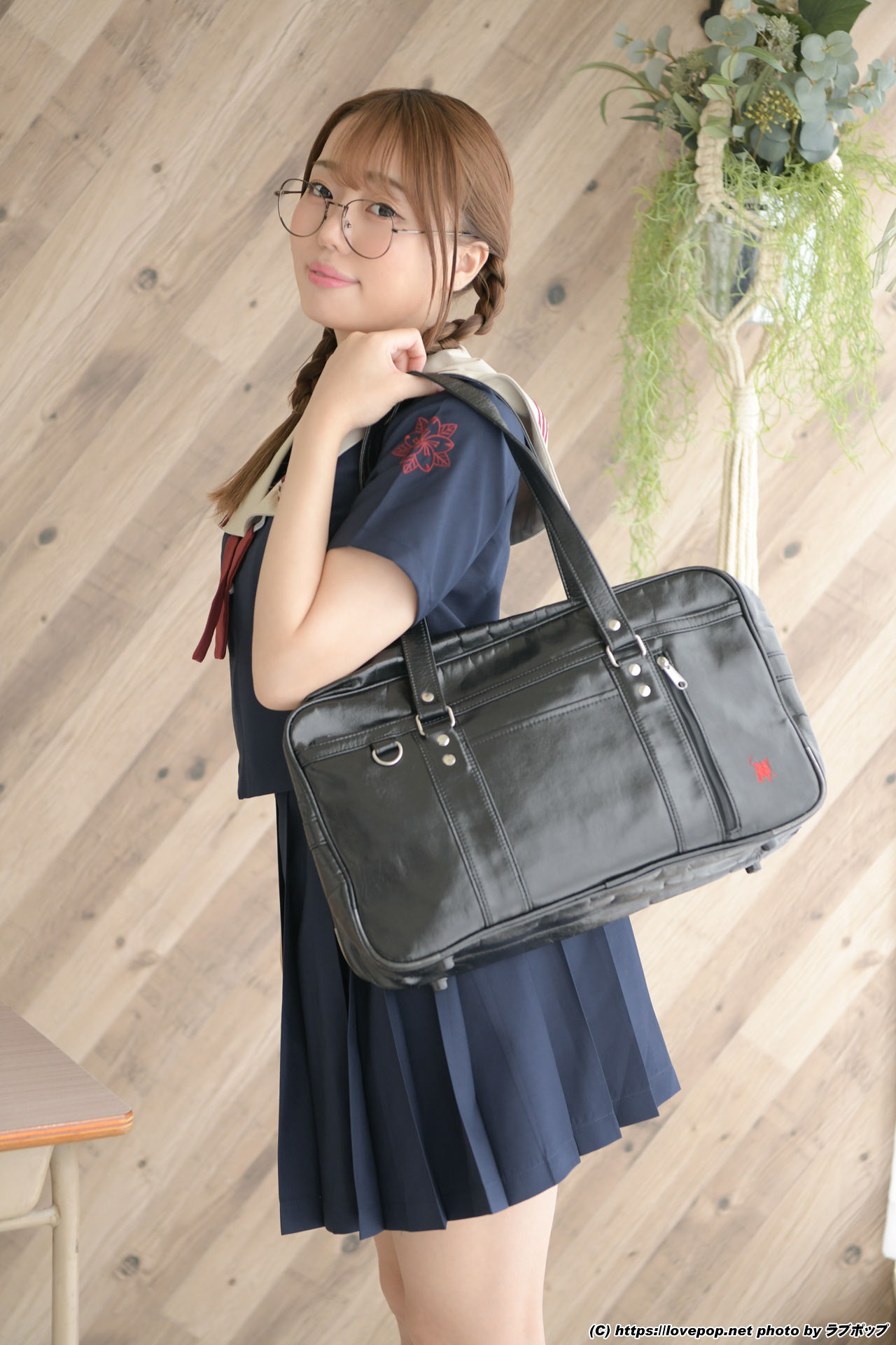 [LOVEPOP] Saya Momo 桃々さや Photoset 01
