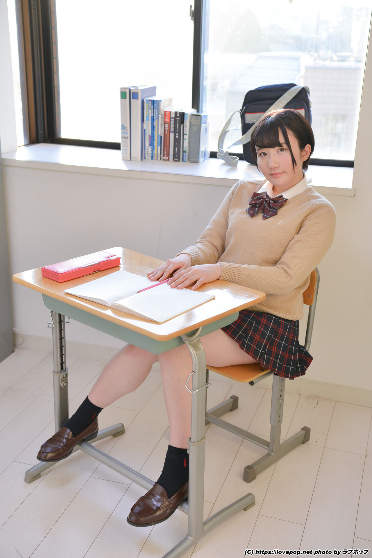 [LOVEPOP] Umi Higashino 東野羽海 Photoset 02