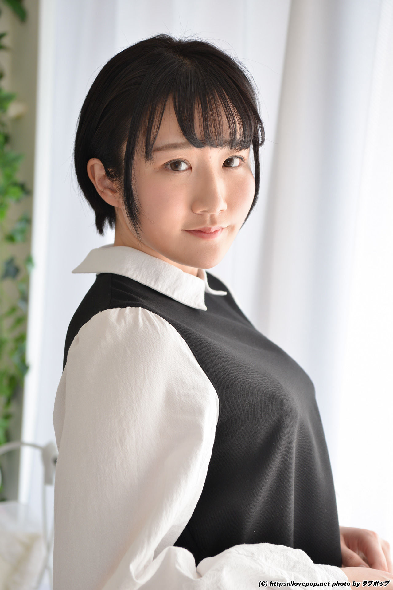 [LOVEPOP] Umi Higashino 東野羽海 Photoset 04