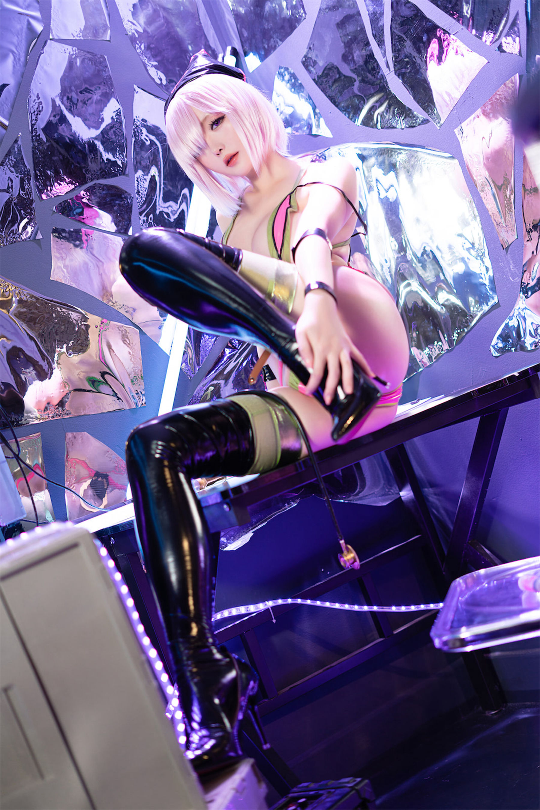 [福利COS] Coser小姐姐星之迟迟 - 玛修同人护士