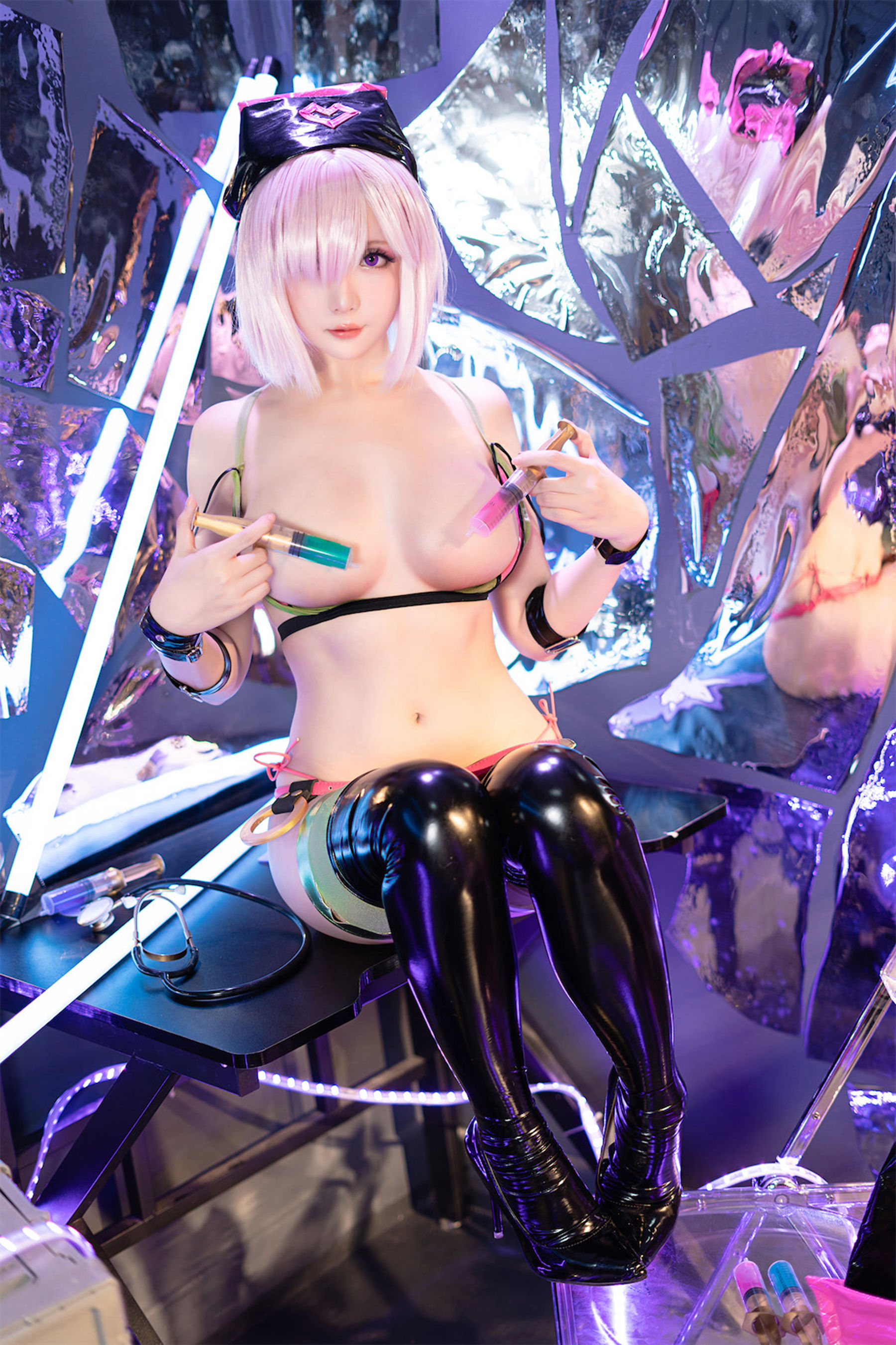 [福利COS] Coser小姐姐星之迟迟 - 玛修同人护士