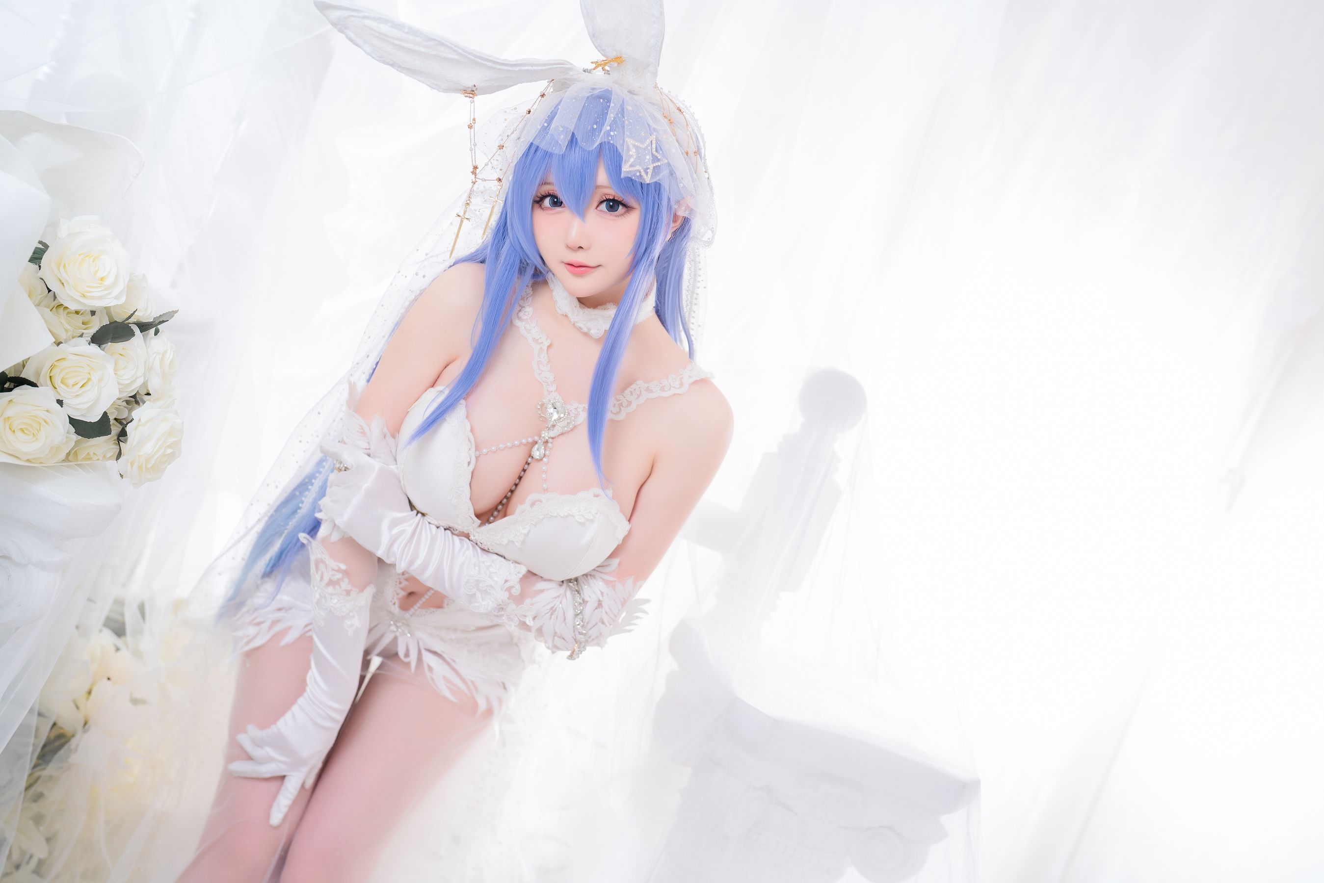 [福利COS] Coser小姐姐星之迟迟 - 碧蓝航线 花园