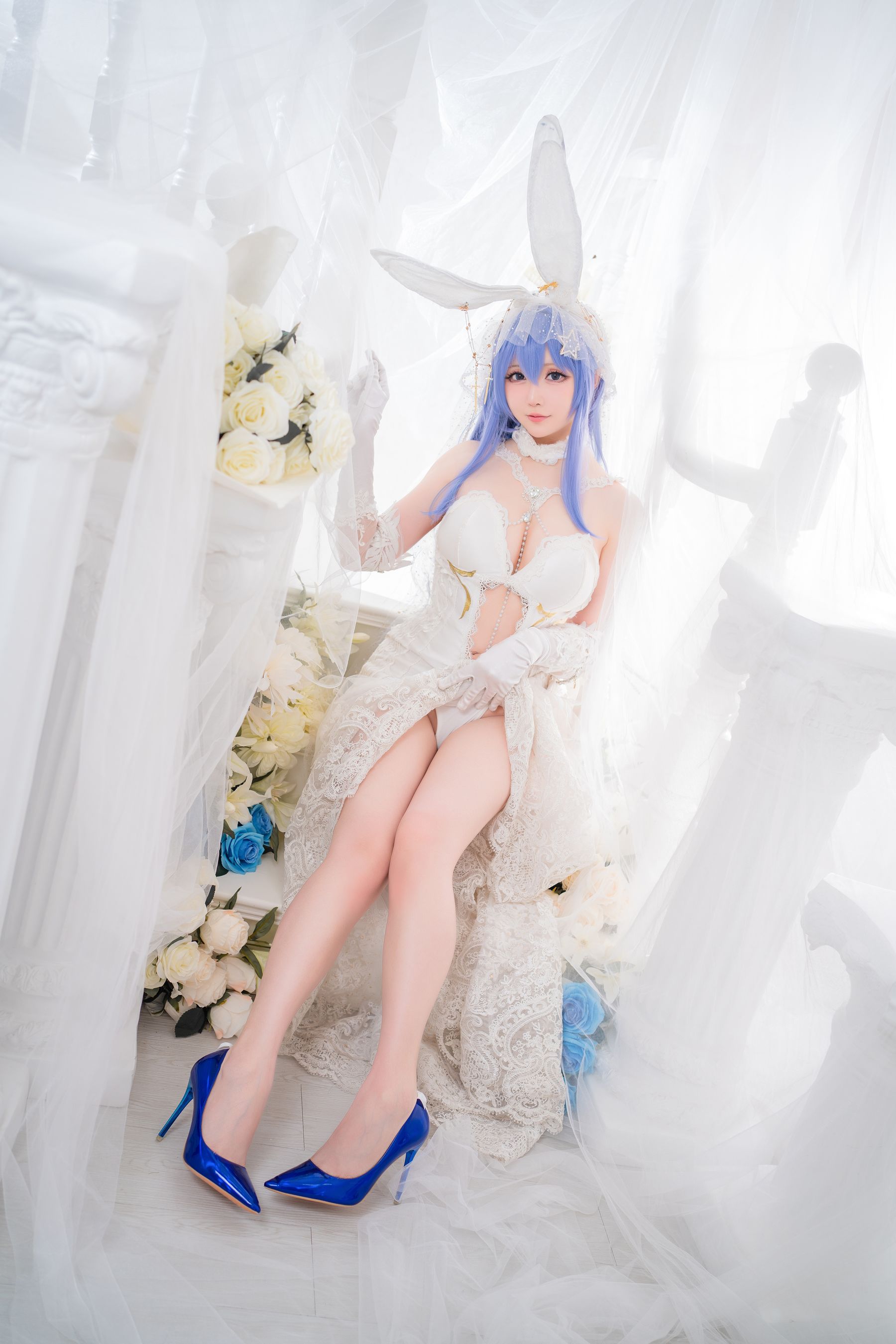 [福利COS] Coser小姐姐星之迟迟 - 碧蓝航线 花园