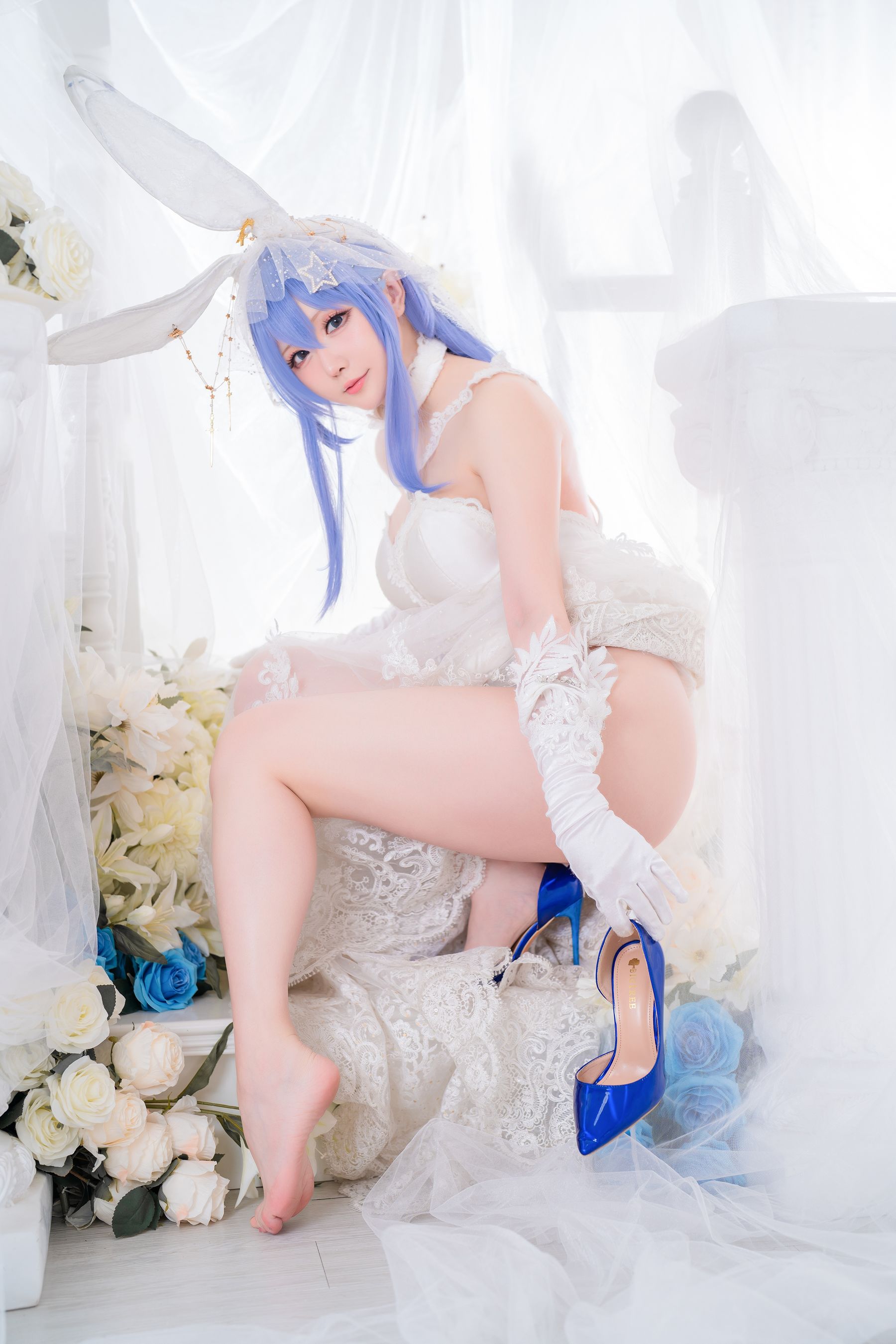 [福利COS] Coser小姐姐星之迟迟 - 碧蓝航线 花园