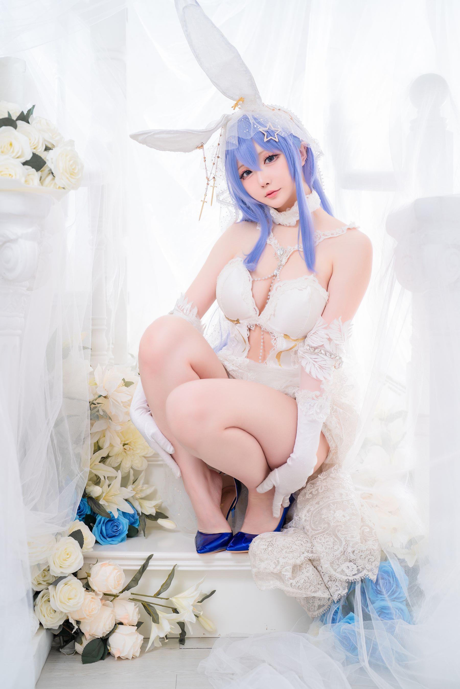 [福利COS] Coser小姐姐星之迟迟 - 碧蓝航线 花园