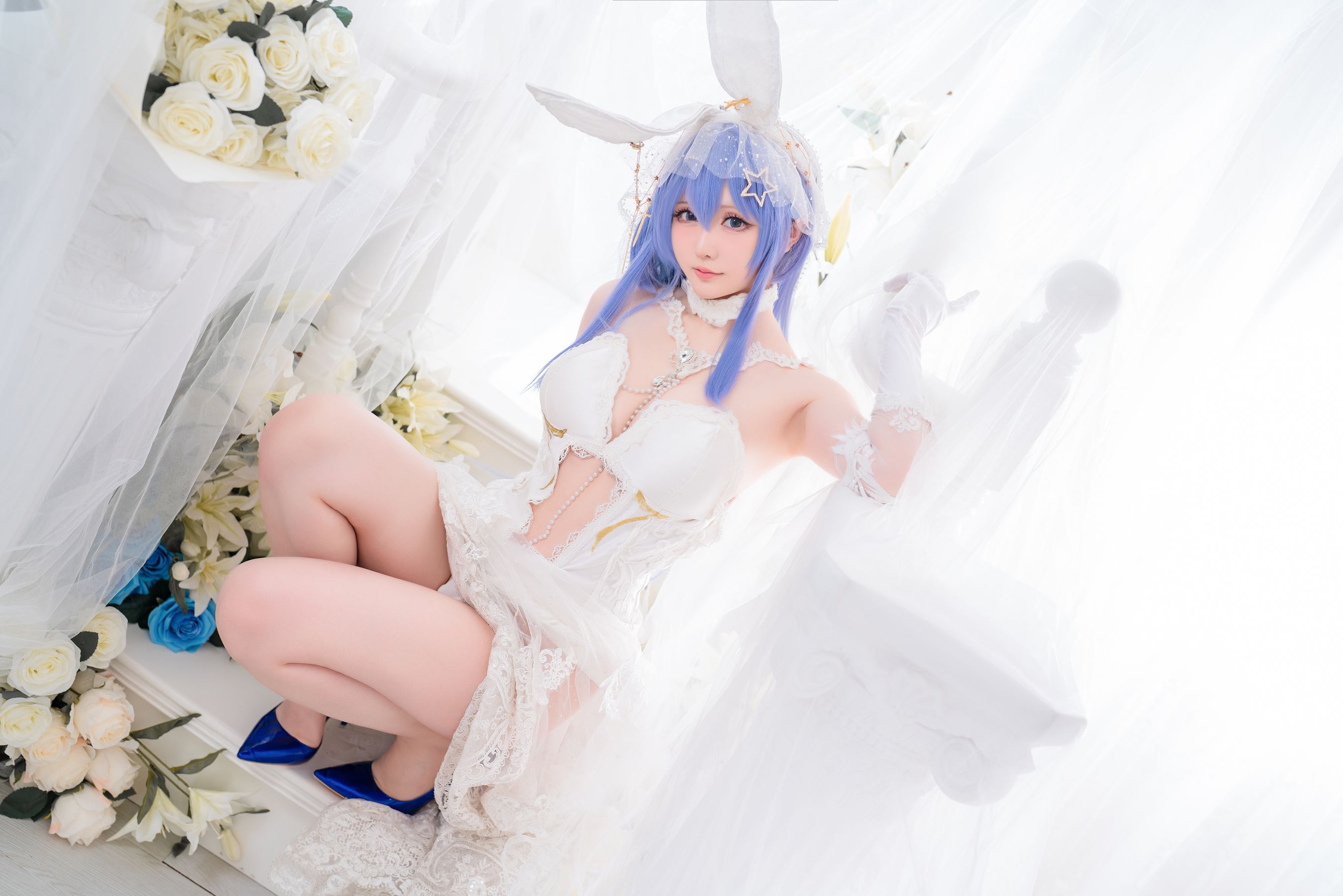 [福利COS] Coser小姐姐星之迟迟 - 碧蓝航线 花园