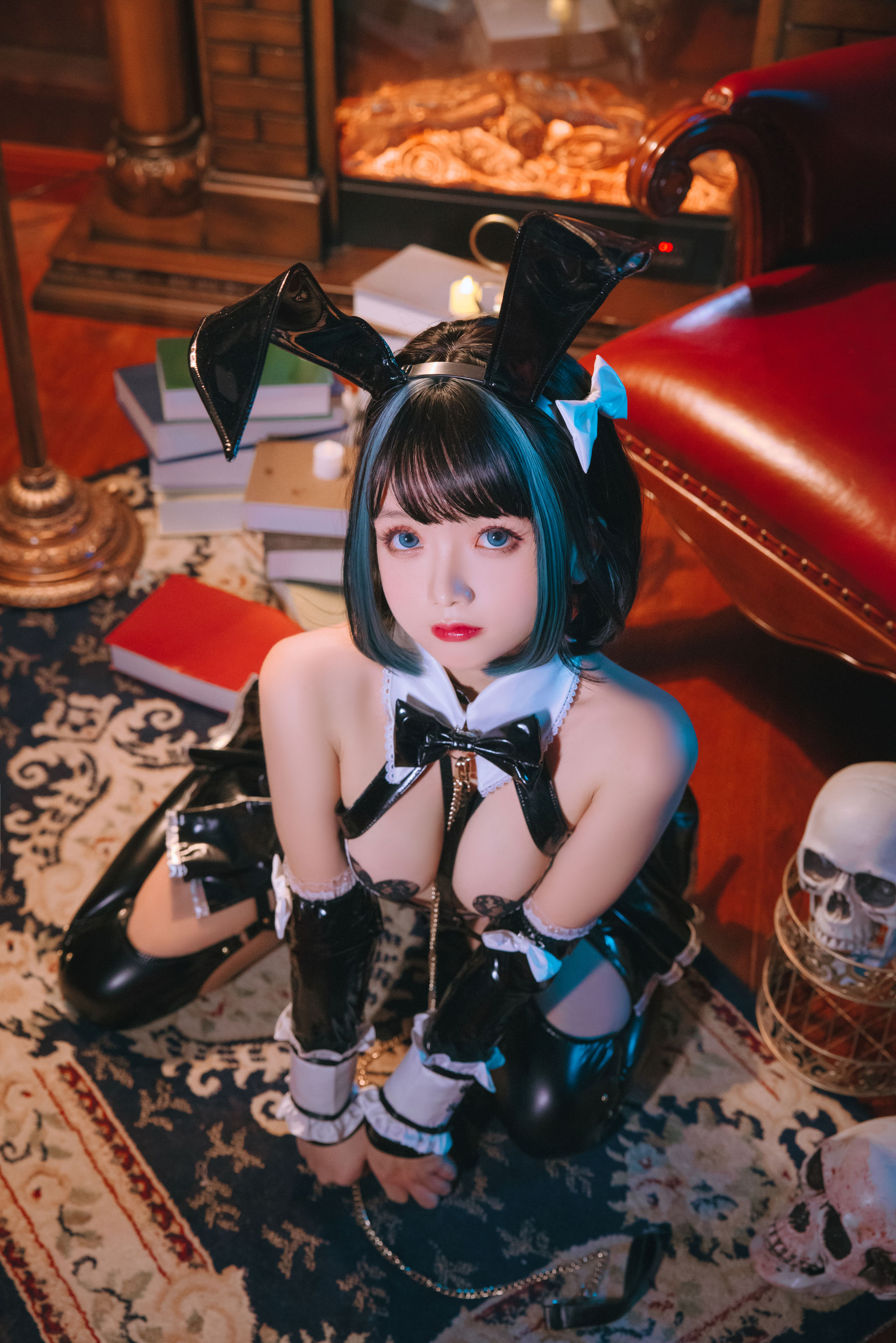 [福利COS] Cosplay日奈娇 - 万圣恶魔皮衣