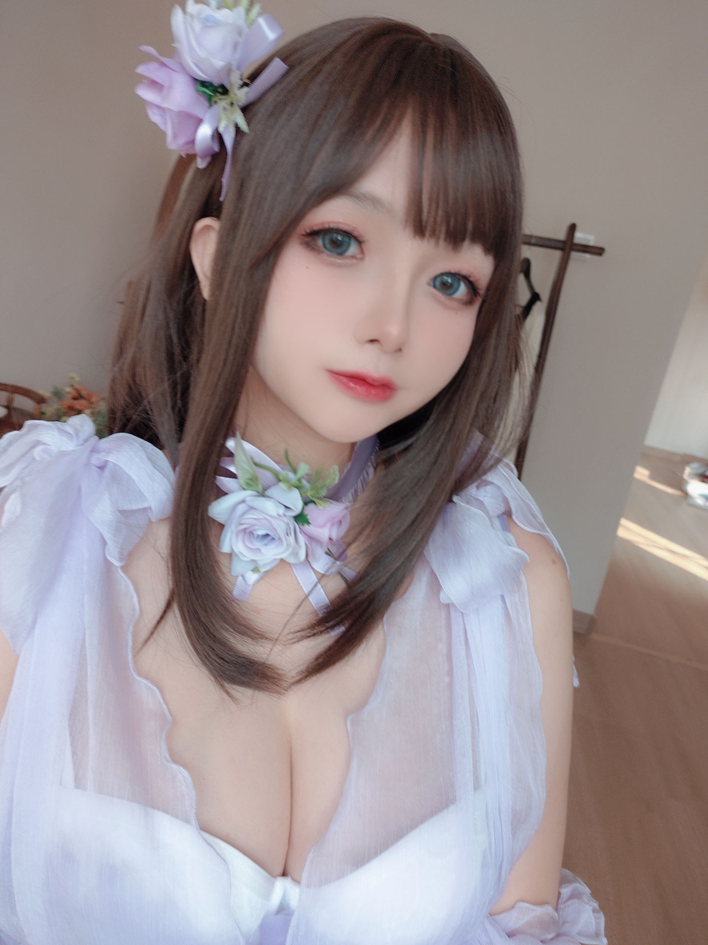 [福利COS] Cosplay日奈娇 - 睡美人 自摄