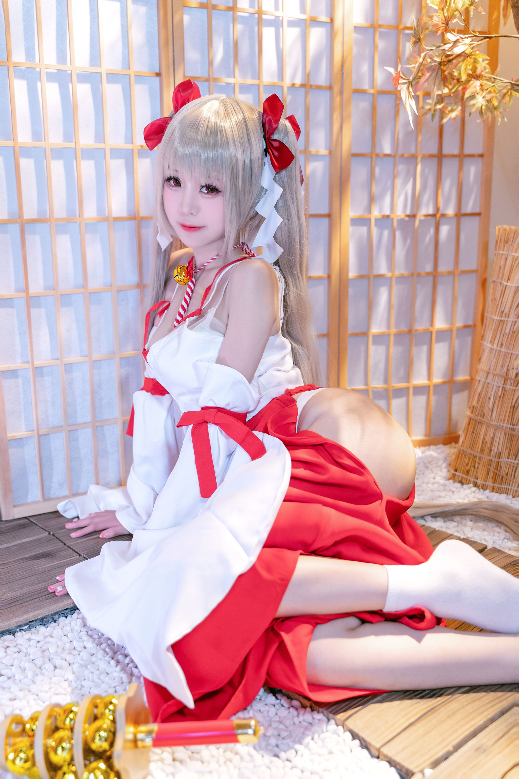 [福利COS] miko酱ww - 可畏巫女