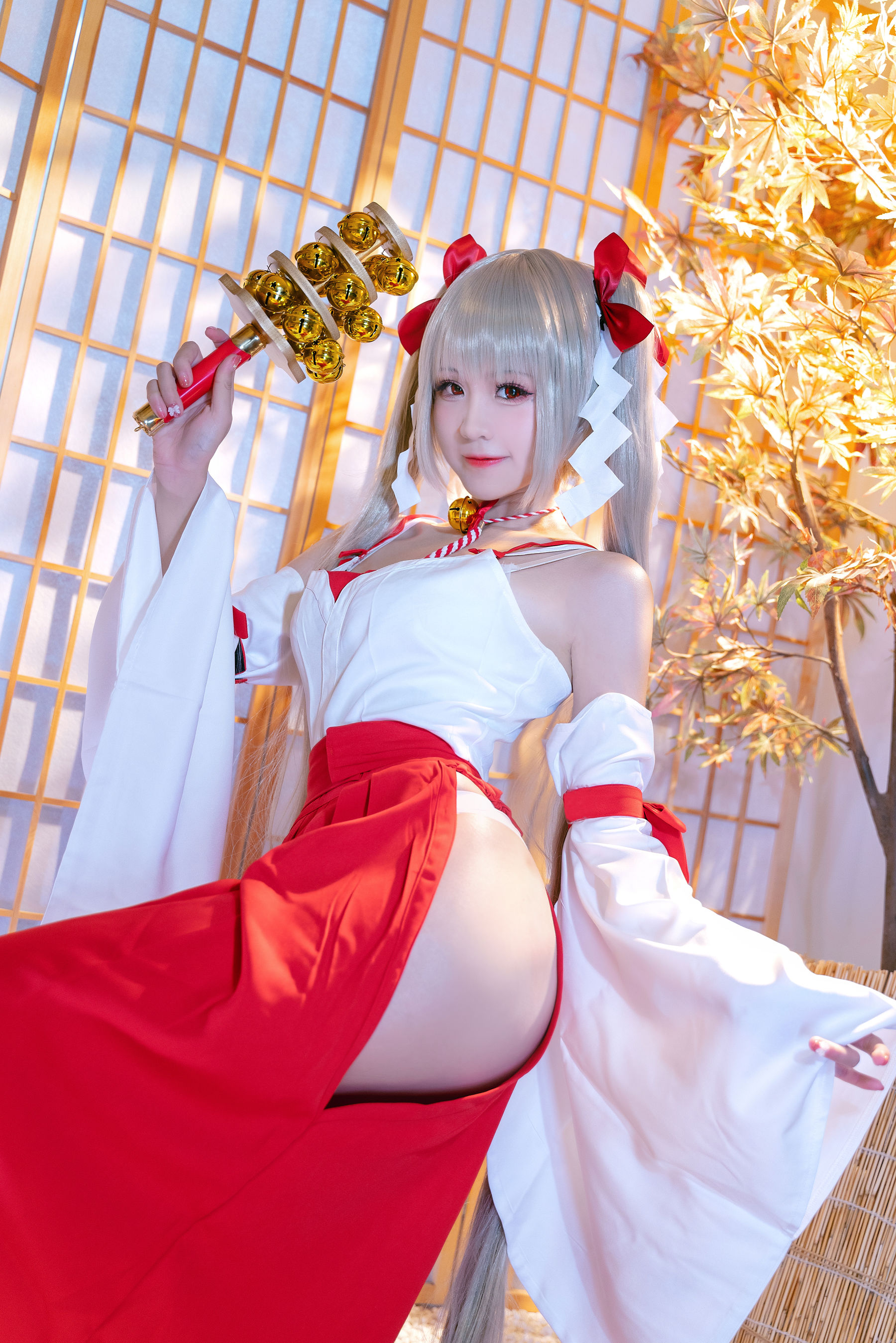[福利COS] miko酱ww - 可畏巫女