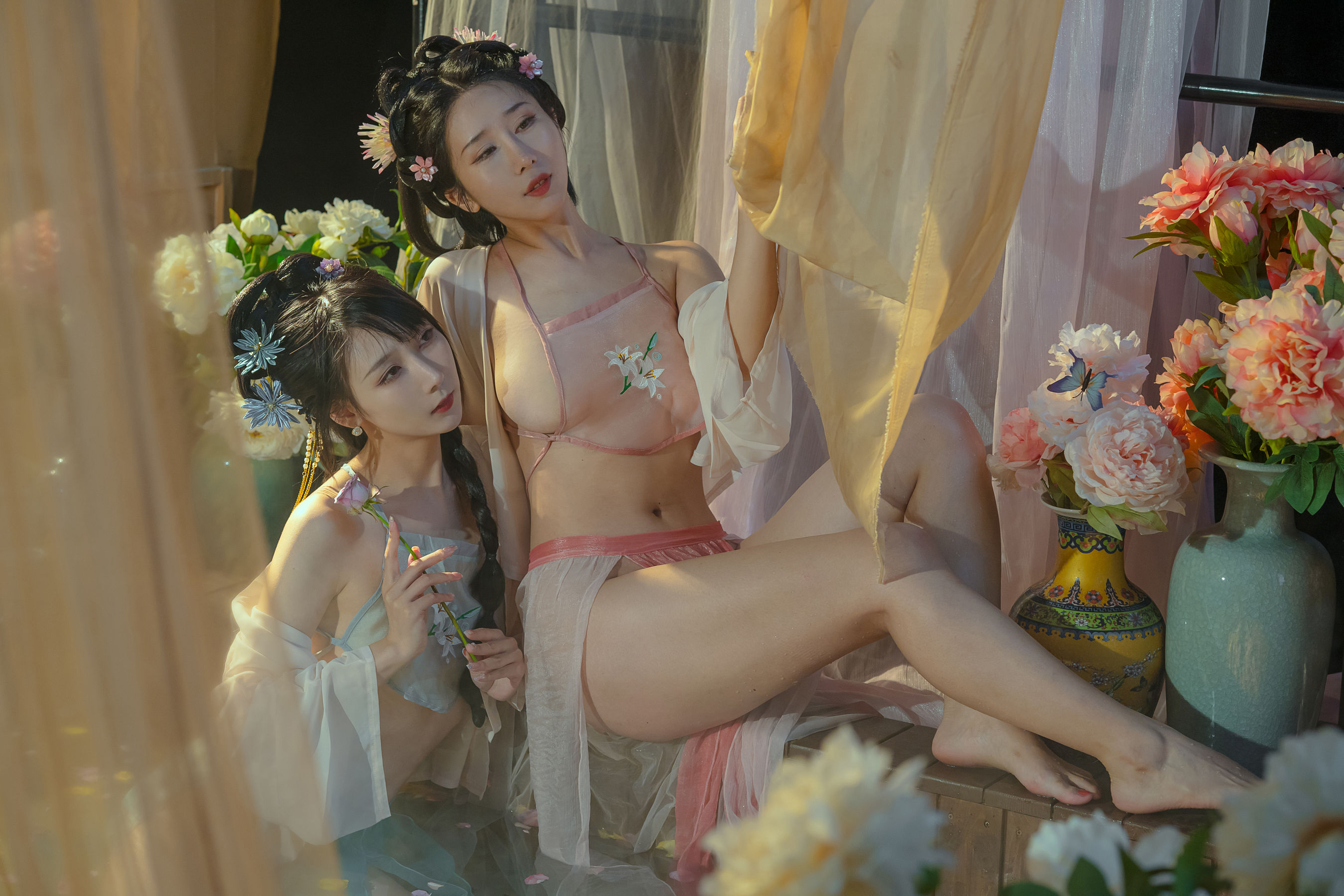 [福利COS] 云溪溪 - 奶桃 水池