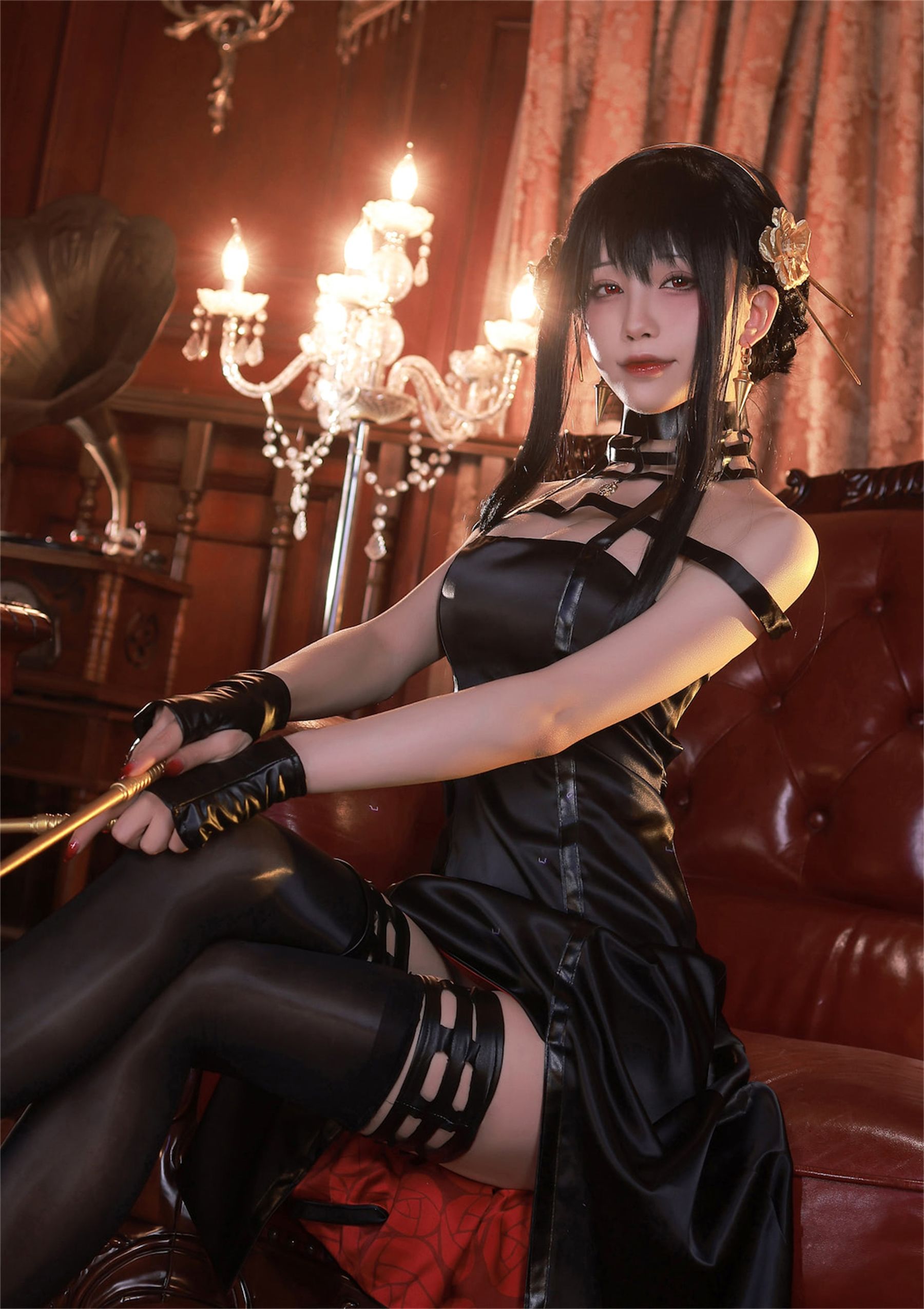 [福利COS] 动漫博主水淼aqua - 约尔 黑礼服