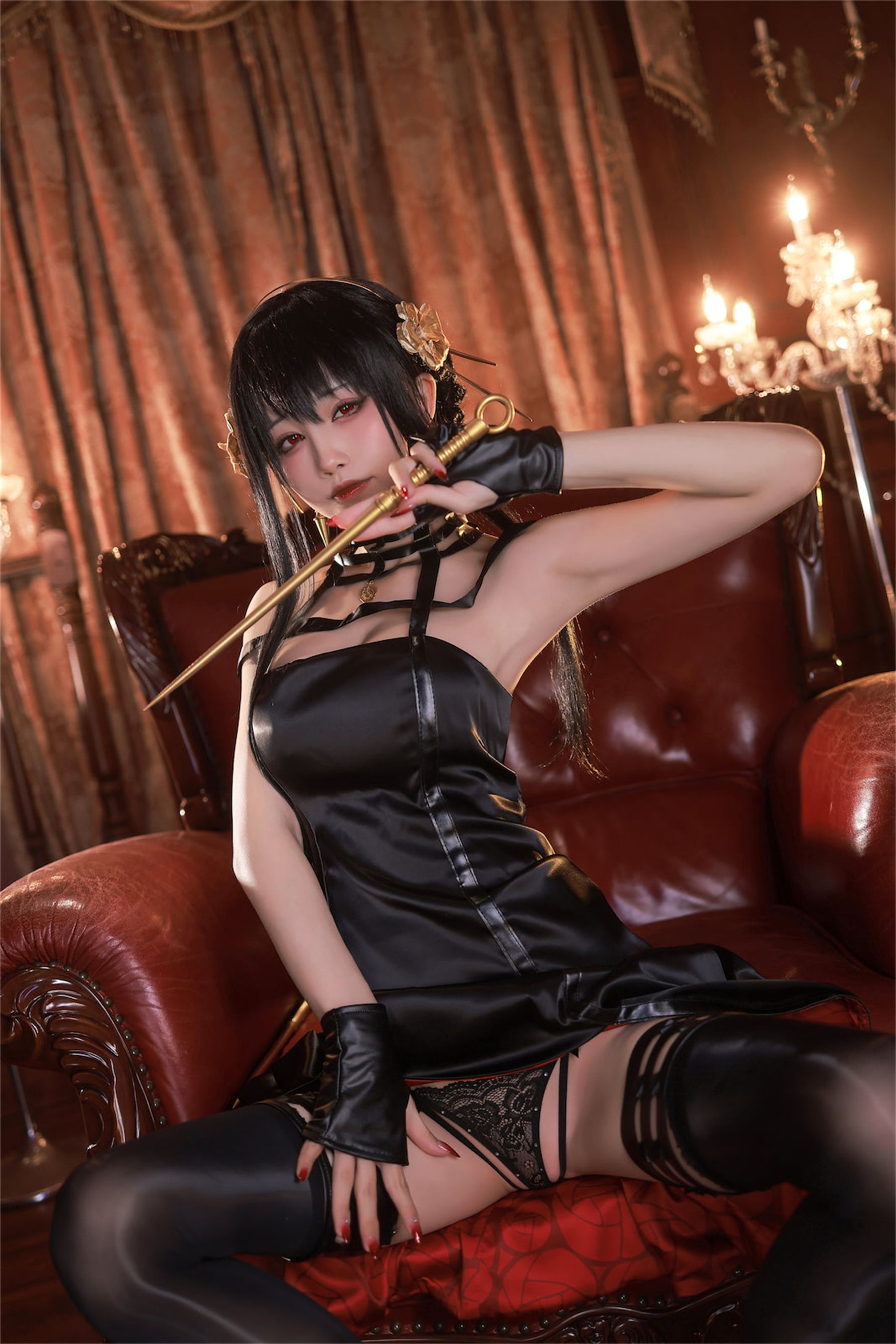[福利COS] 动漫博主水淼aqua - 约尔 黑礼服