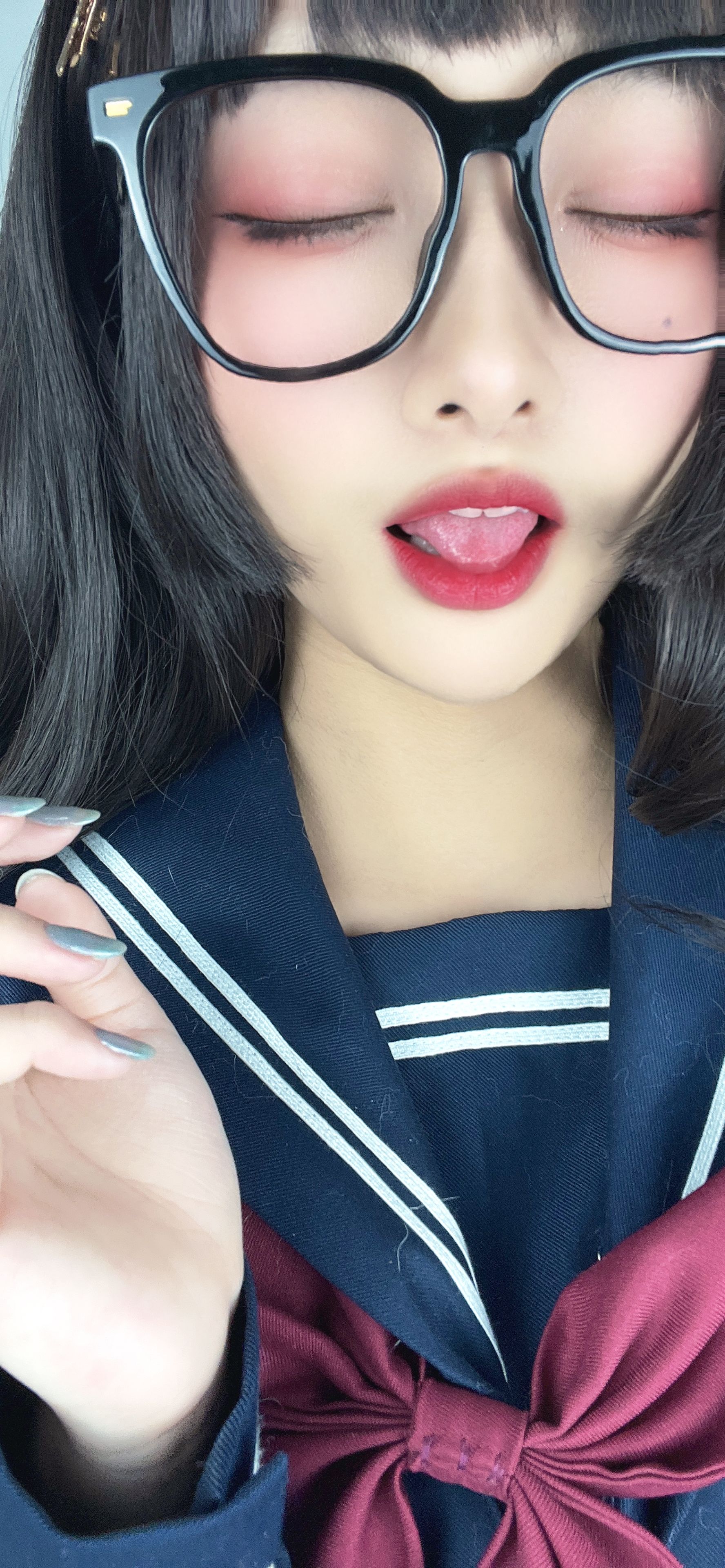 [福利COS] 动漫博主洛璃LoLiSAMA - 漫画