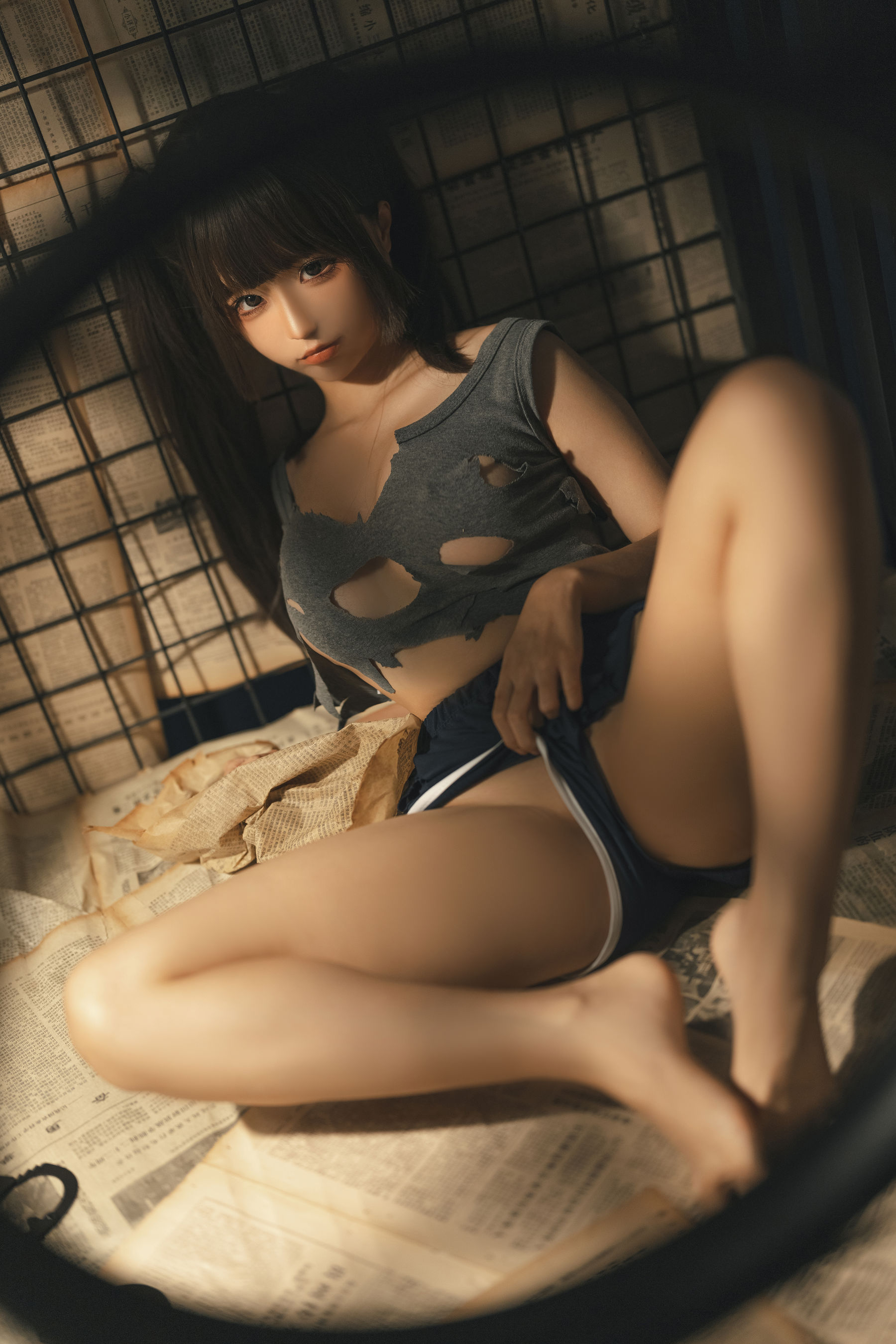 [福利COS] 动漫博主蠢沫沫 - 审讯