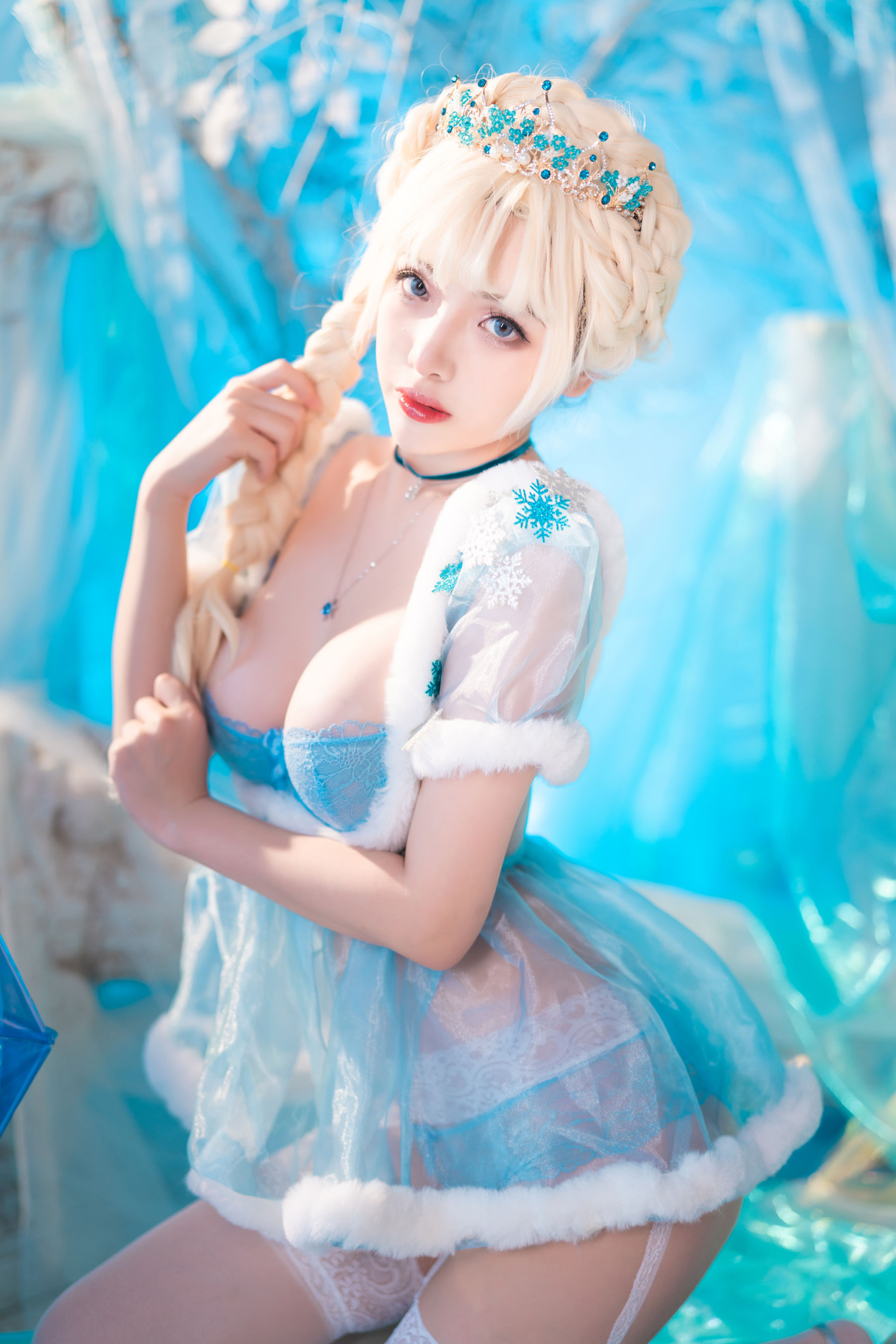 [福利COS] 动漫博主雯妹 - 冰雪
