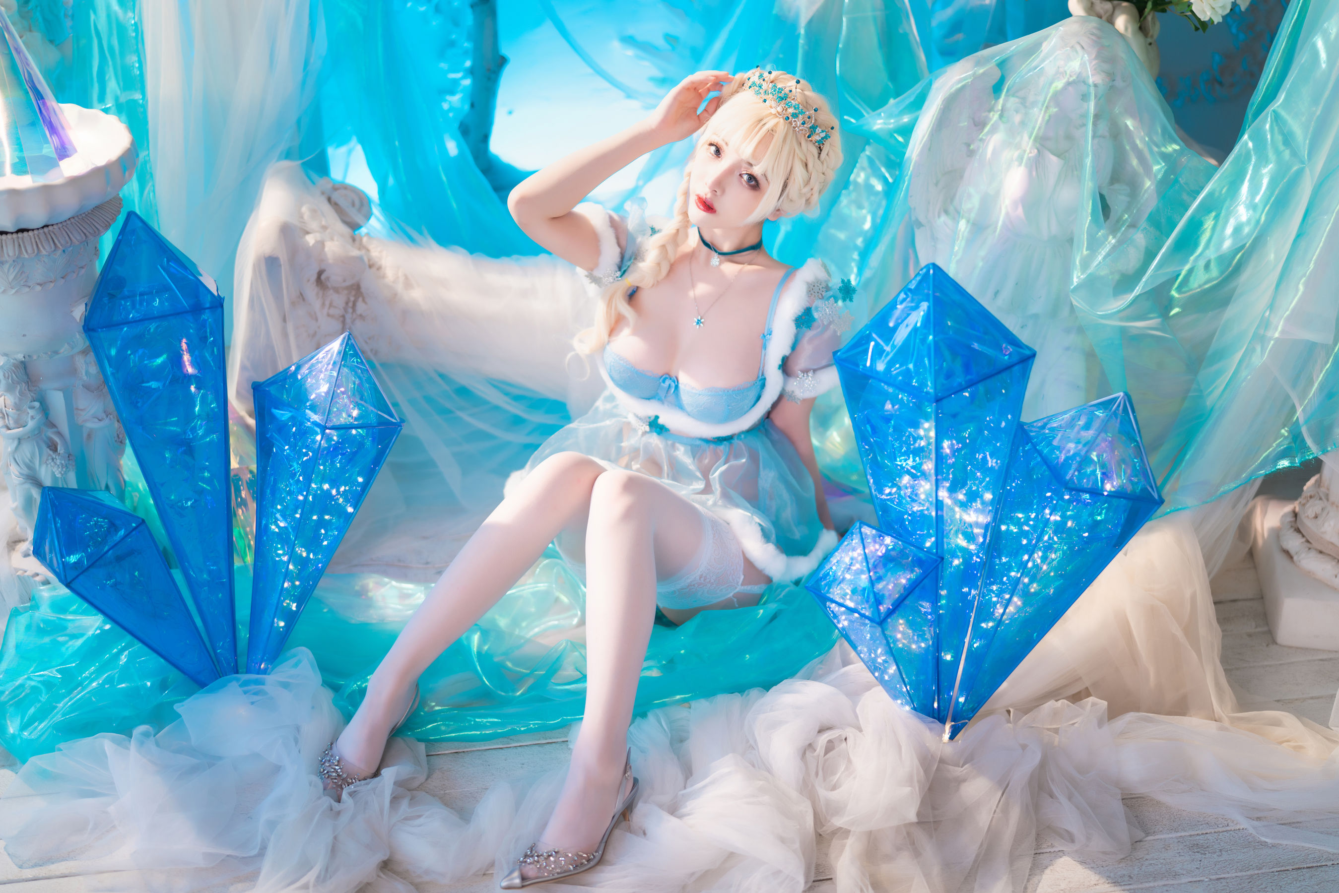 [福利COS] 动漫博主雯妹 - 冰雪