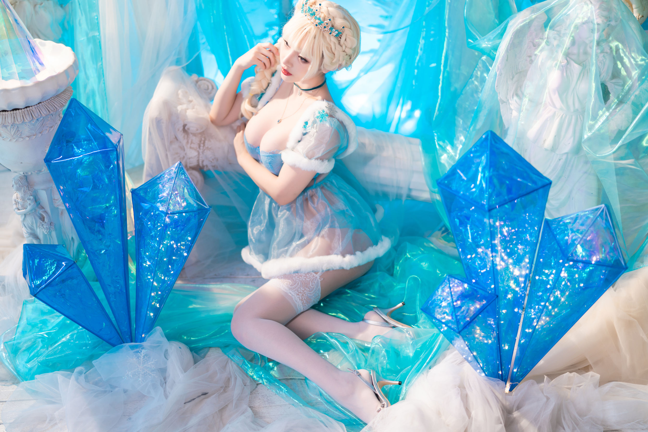 [福利COS] 动漫博主雯妹 - 冰雪