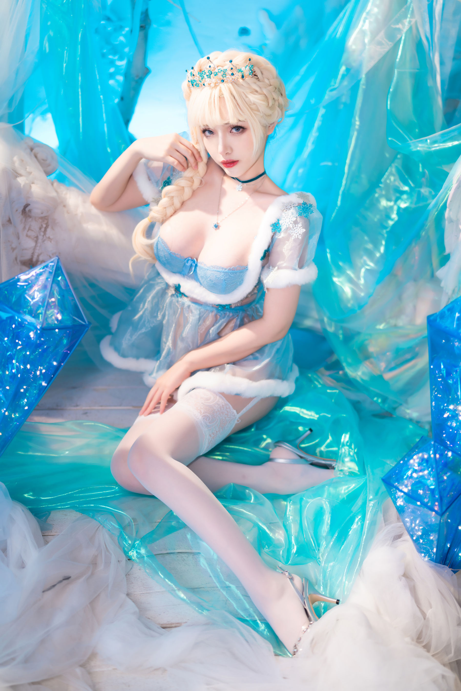[福利COS] 动漫博主雯妹 - 冰雪