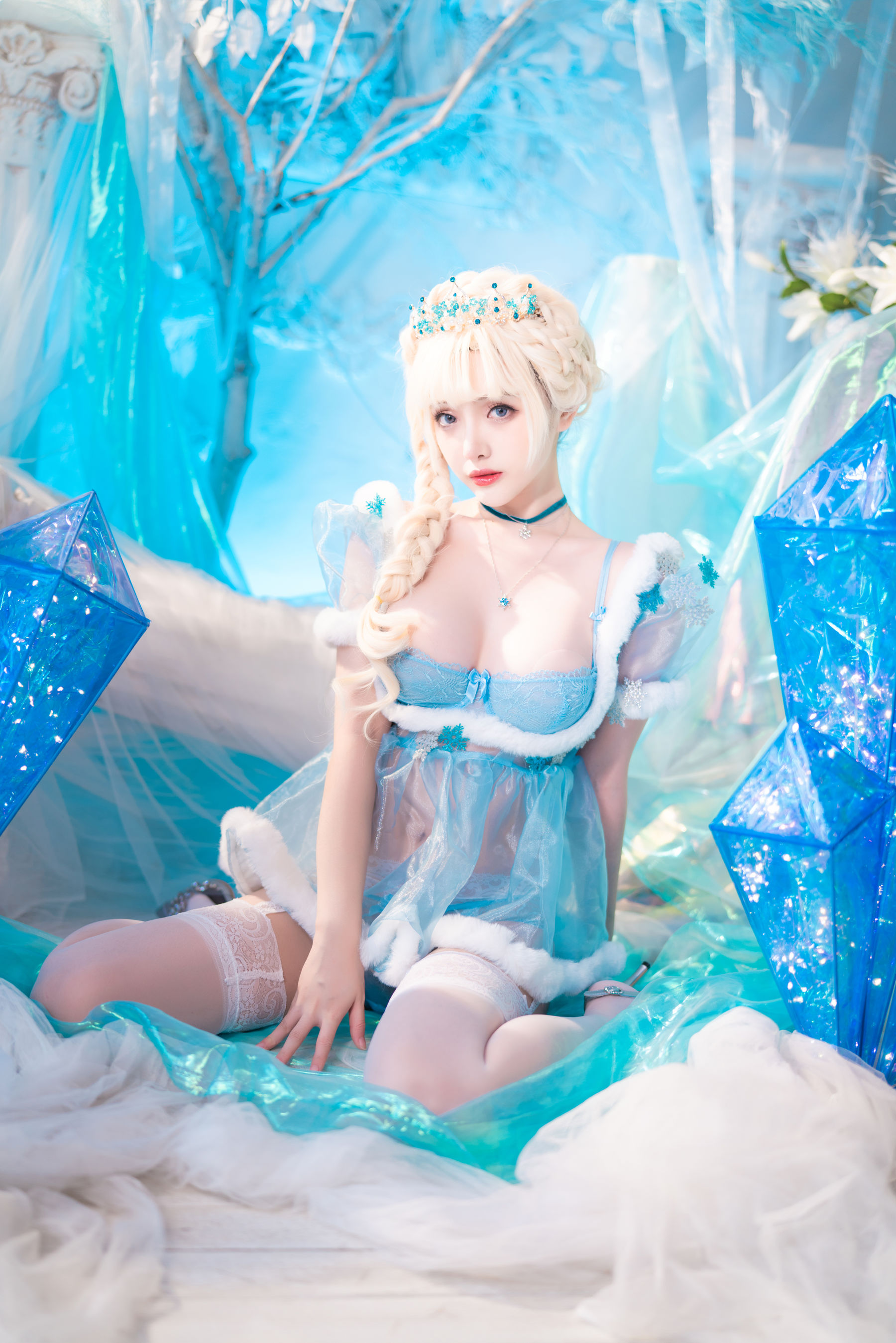 [福利COS] 动漫博主雯妹 - 冰雪