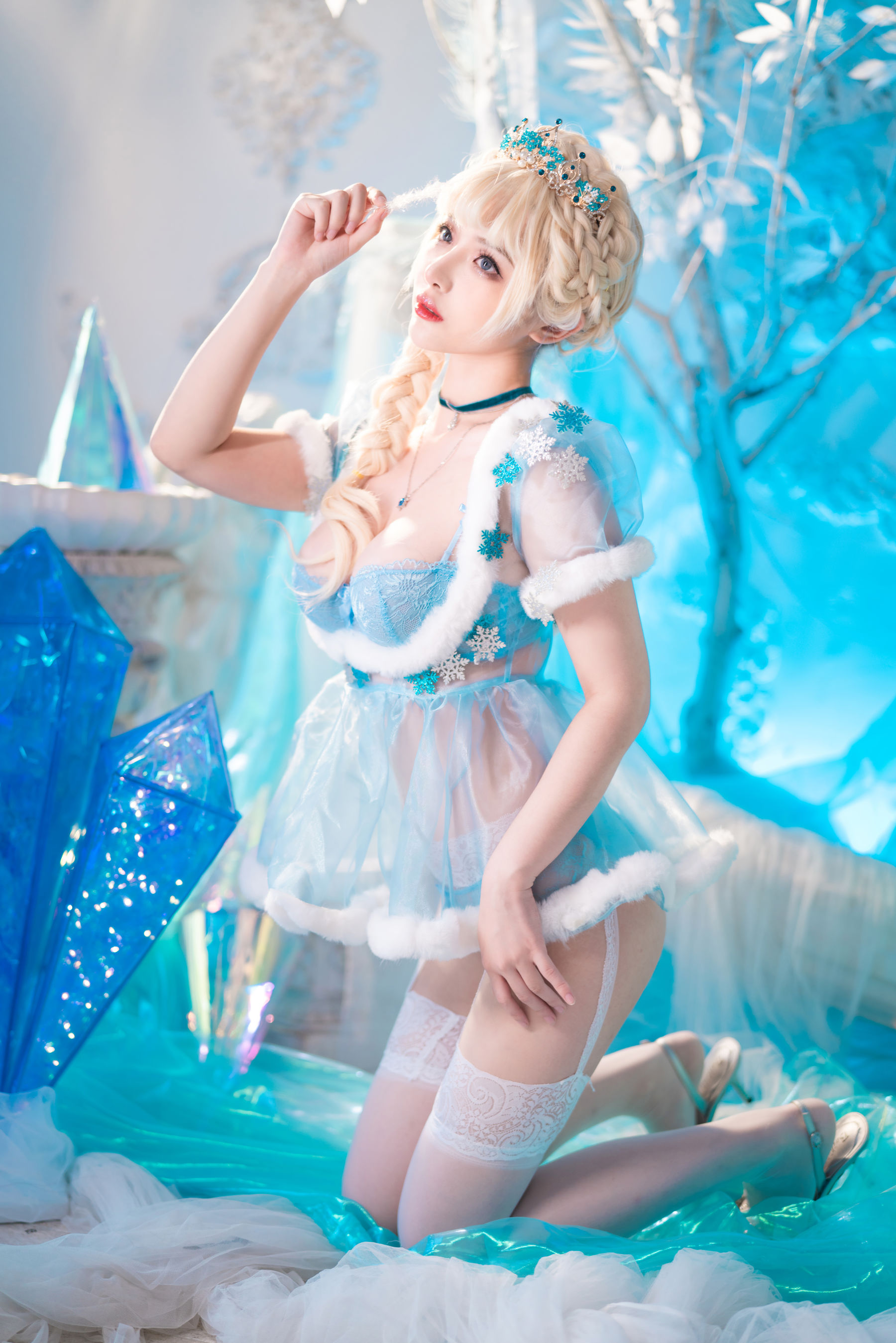 [福利COS] 动漫博主雯妹 - 冰雪