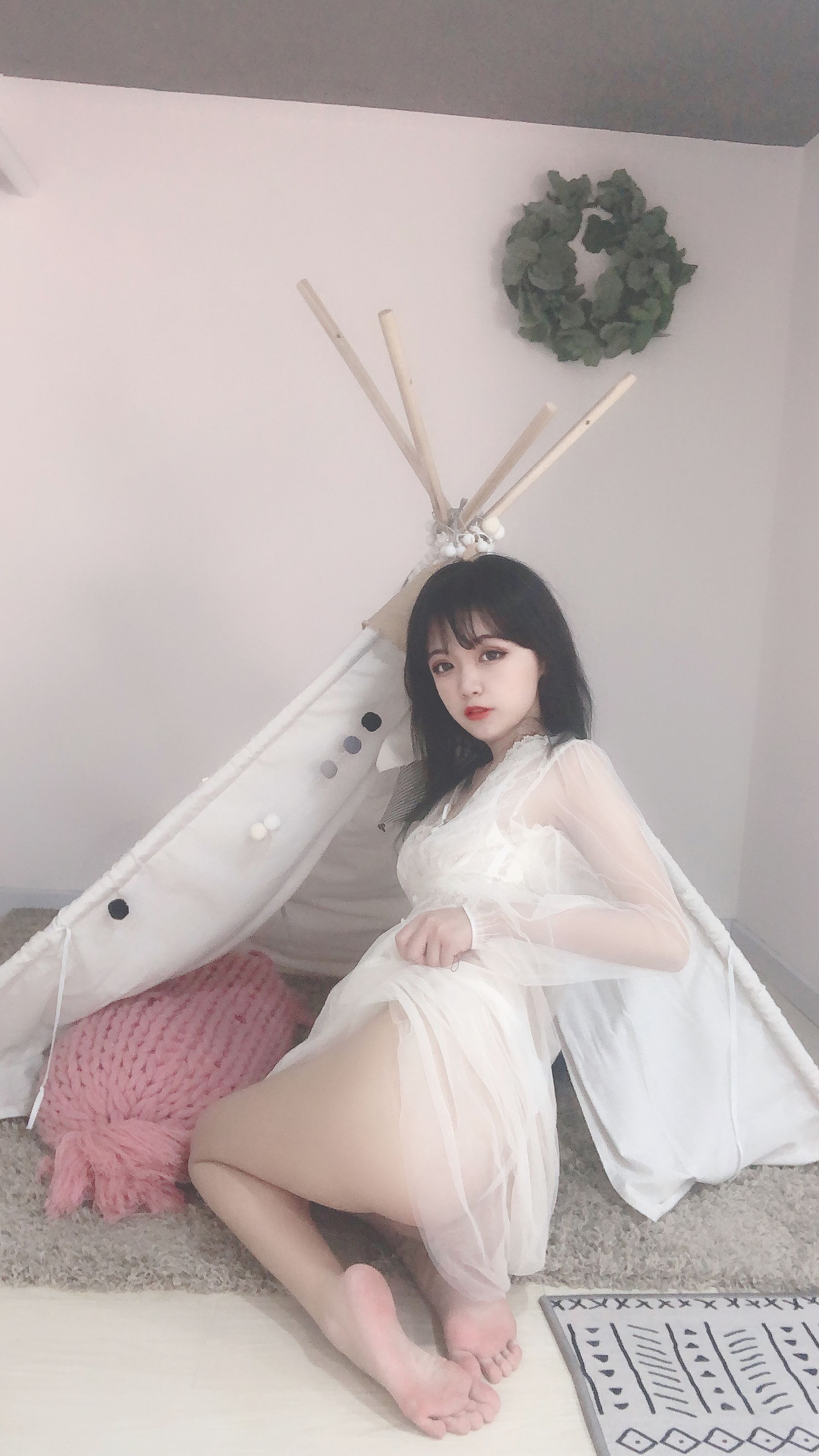 [福利COS] 安妮 - 白色纱裙