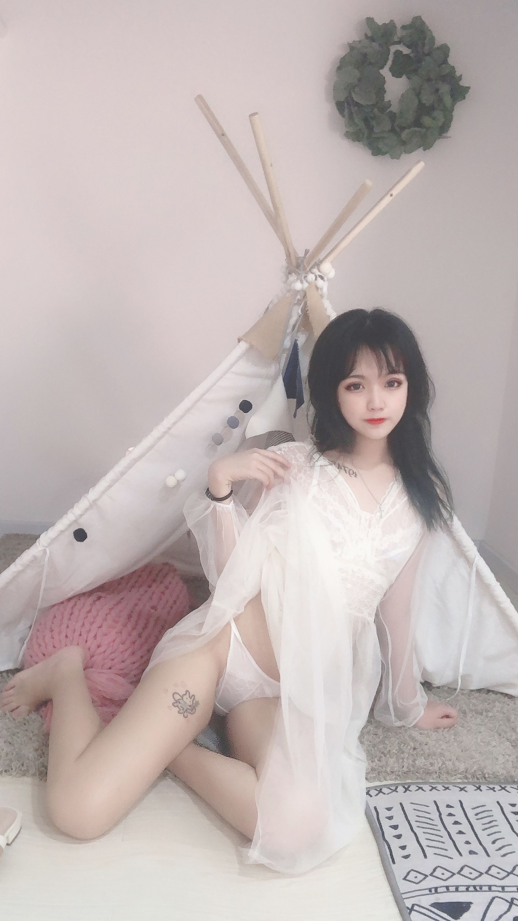 [福利COS] 安妮 - 白色纱裙