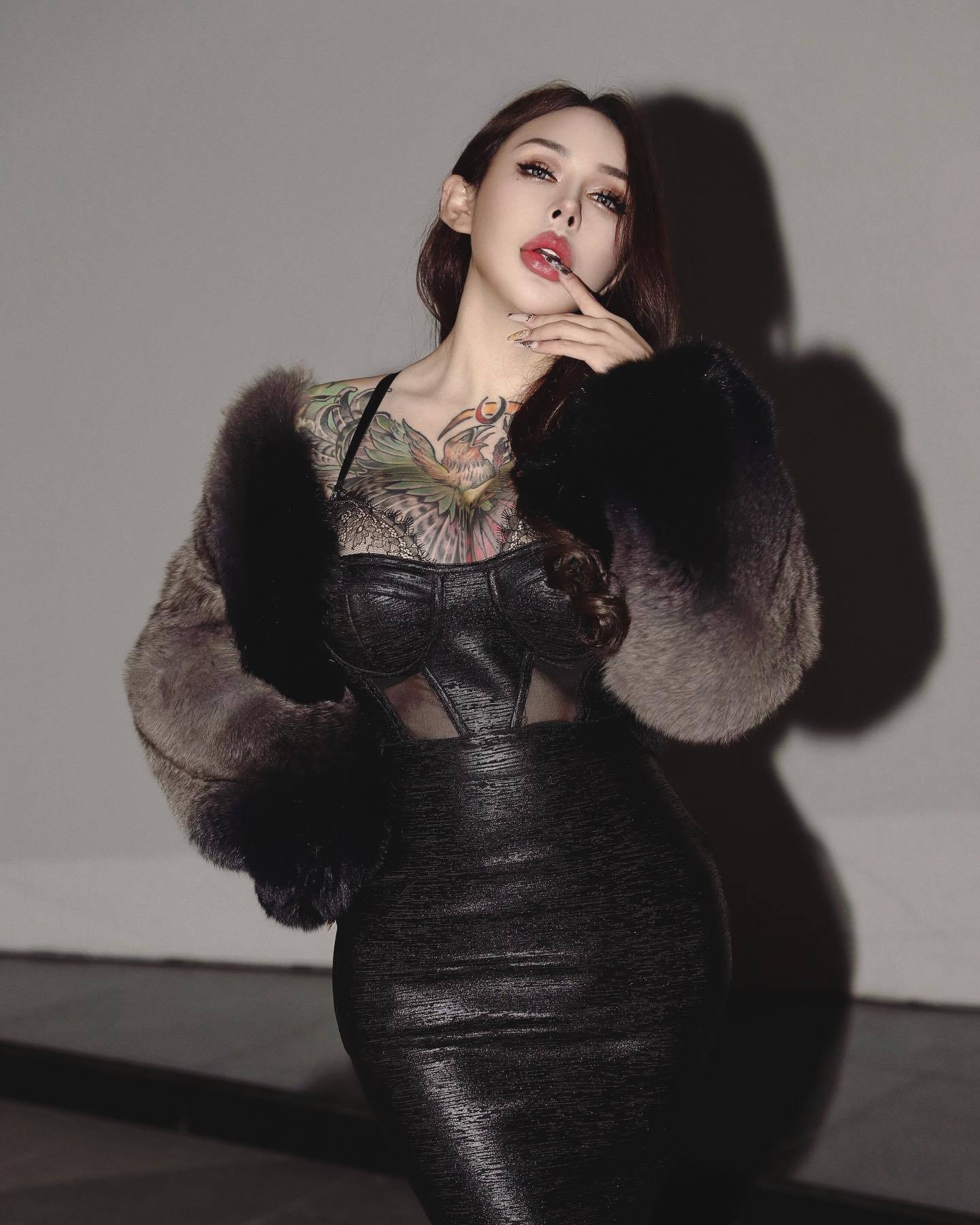 [福利COS] 巨乳希希Gina nisixixixi 微密圈视图合集