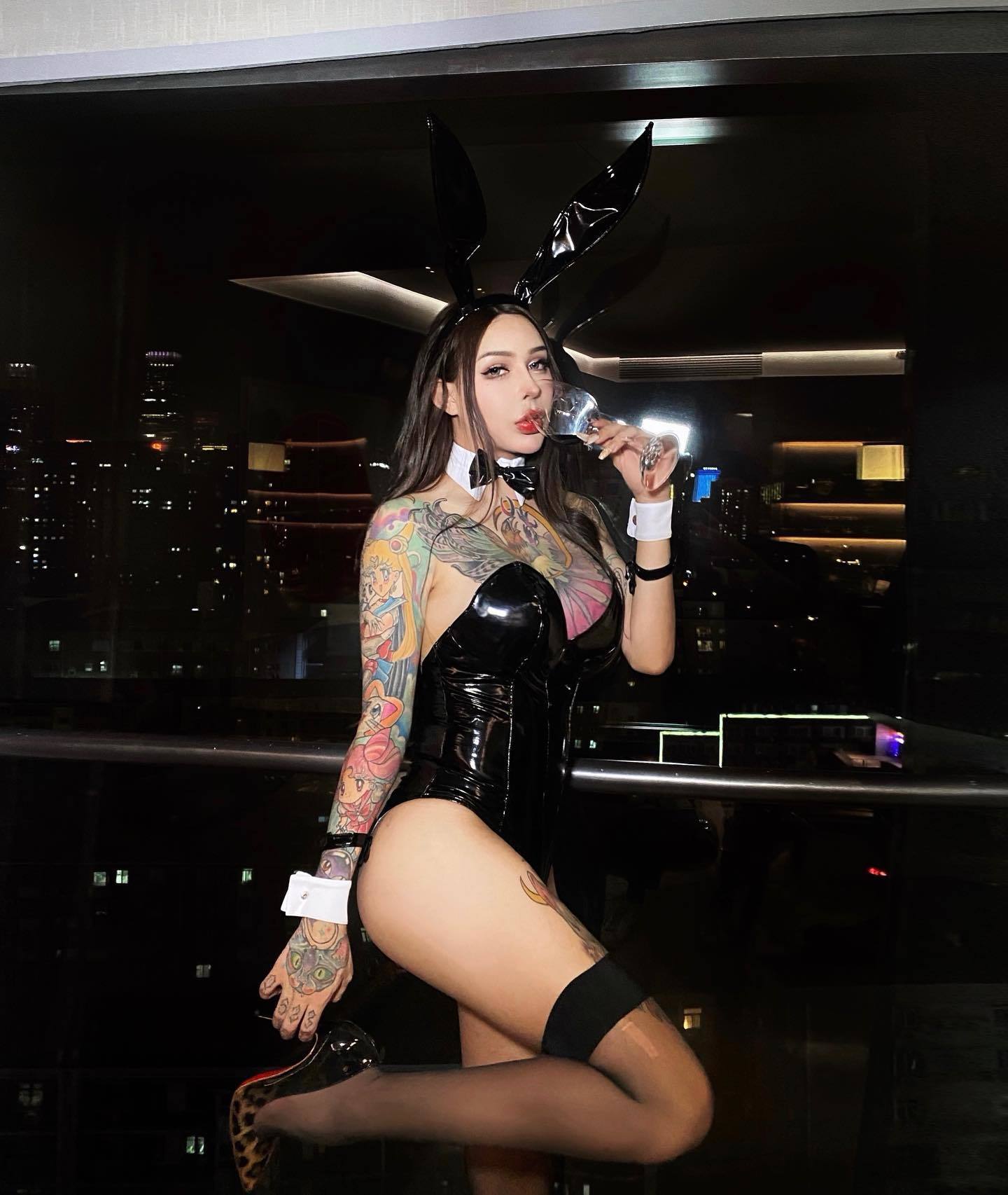 [福利COS] 巨乳希希Gina nisixixixi 微密圈视图合集