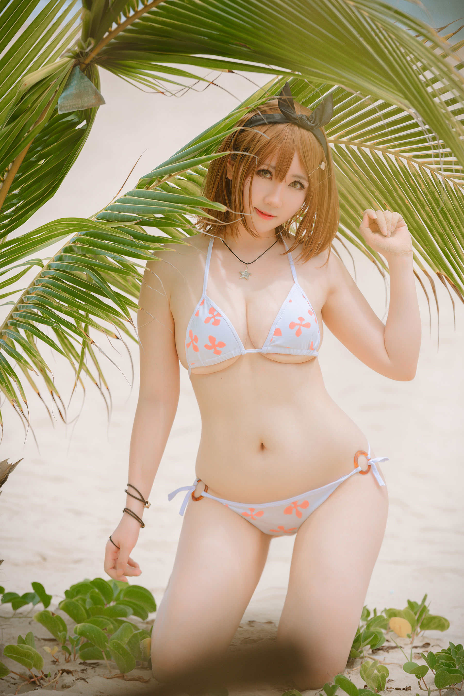 [福利COS] 微肉感萌妹是本末末 - 莱莎泳装