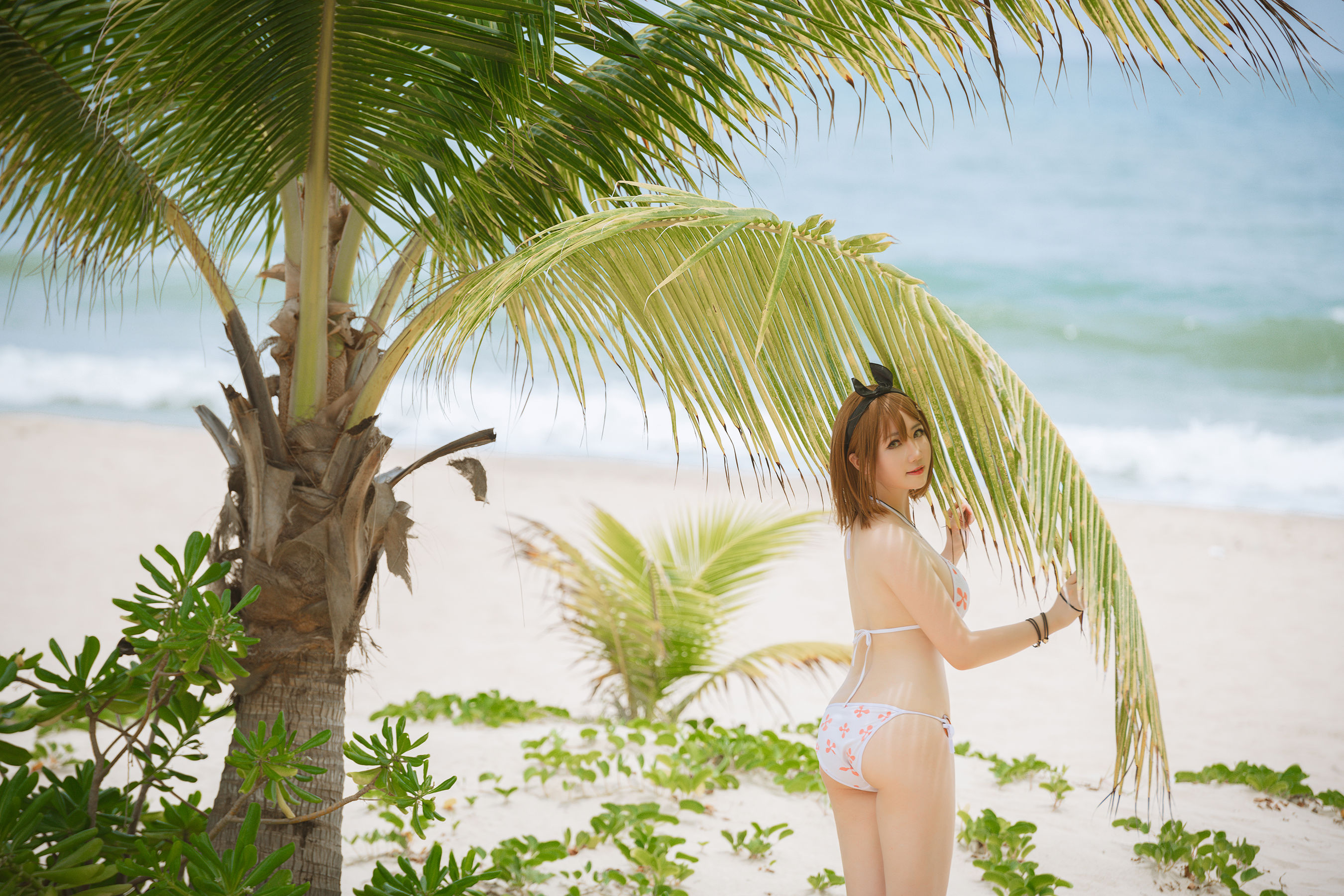 [福利COS] 微肉感萌妹是本末末 - 莱莎泳装