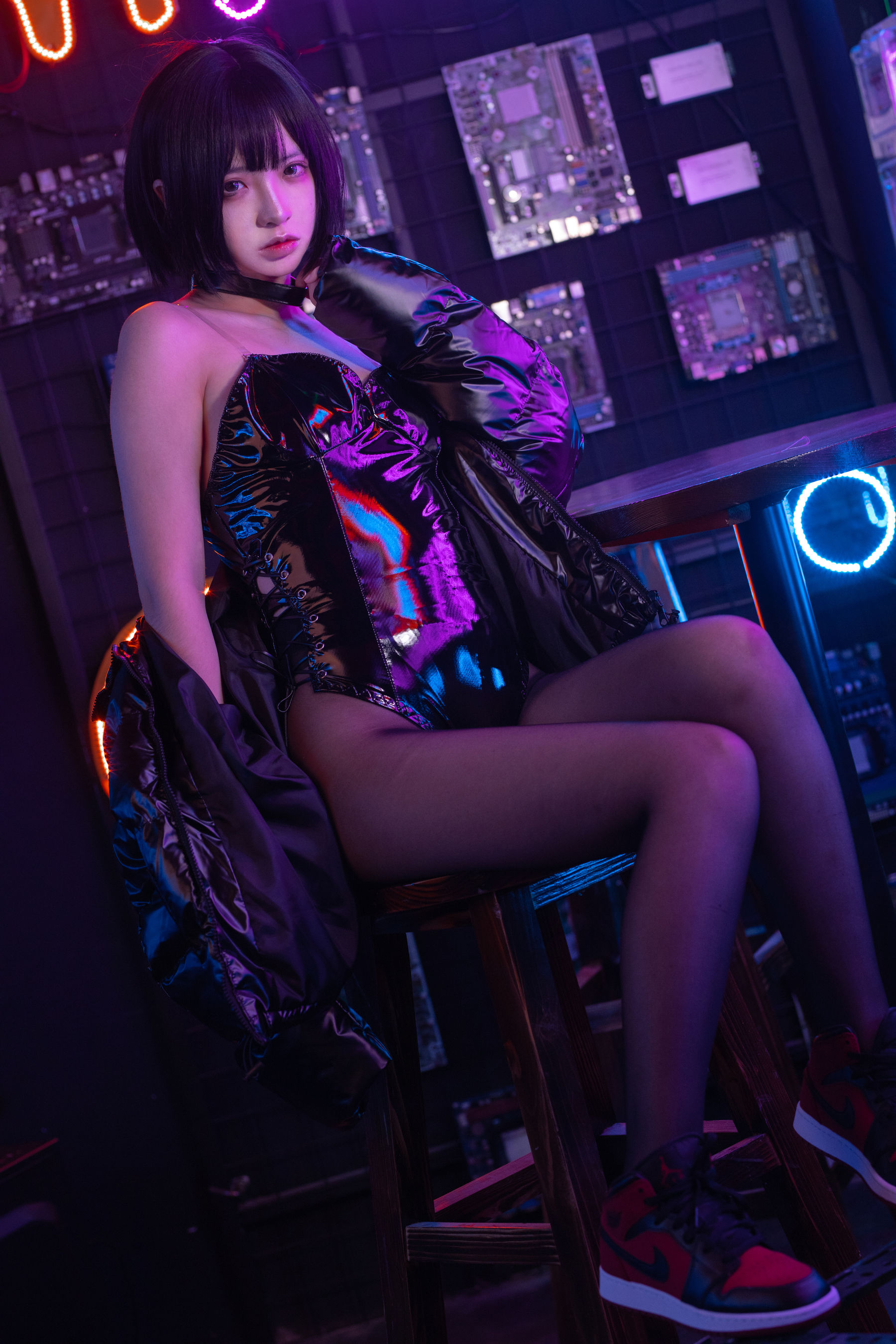 [福利COS] 疯猫ss - 赛博少女