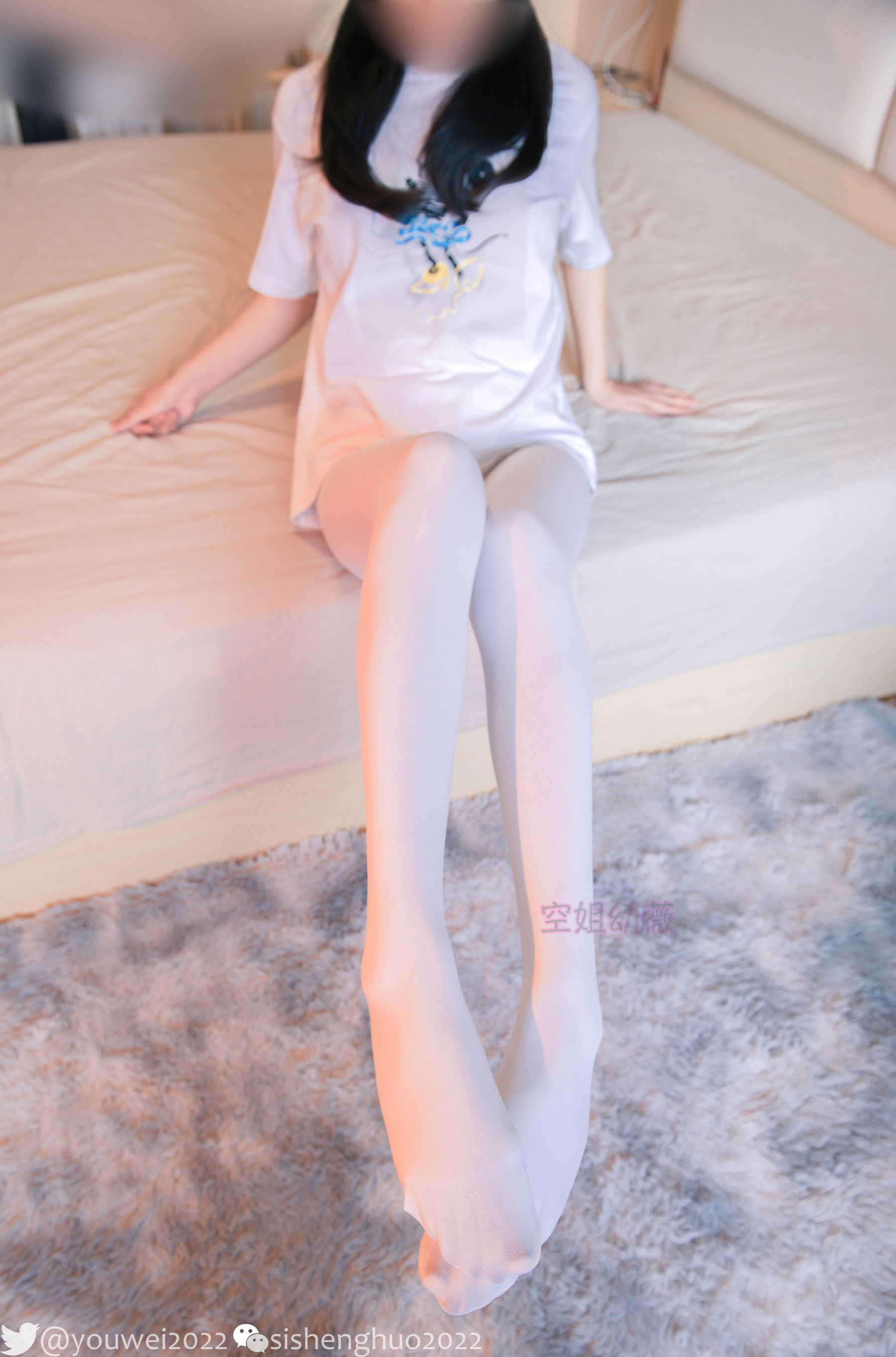[福利COS] 空姐是幼薇儿呀 - 白丝真空