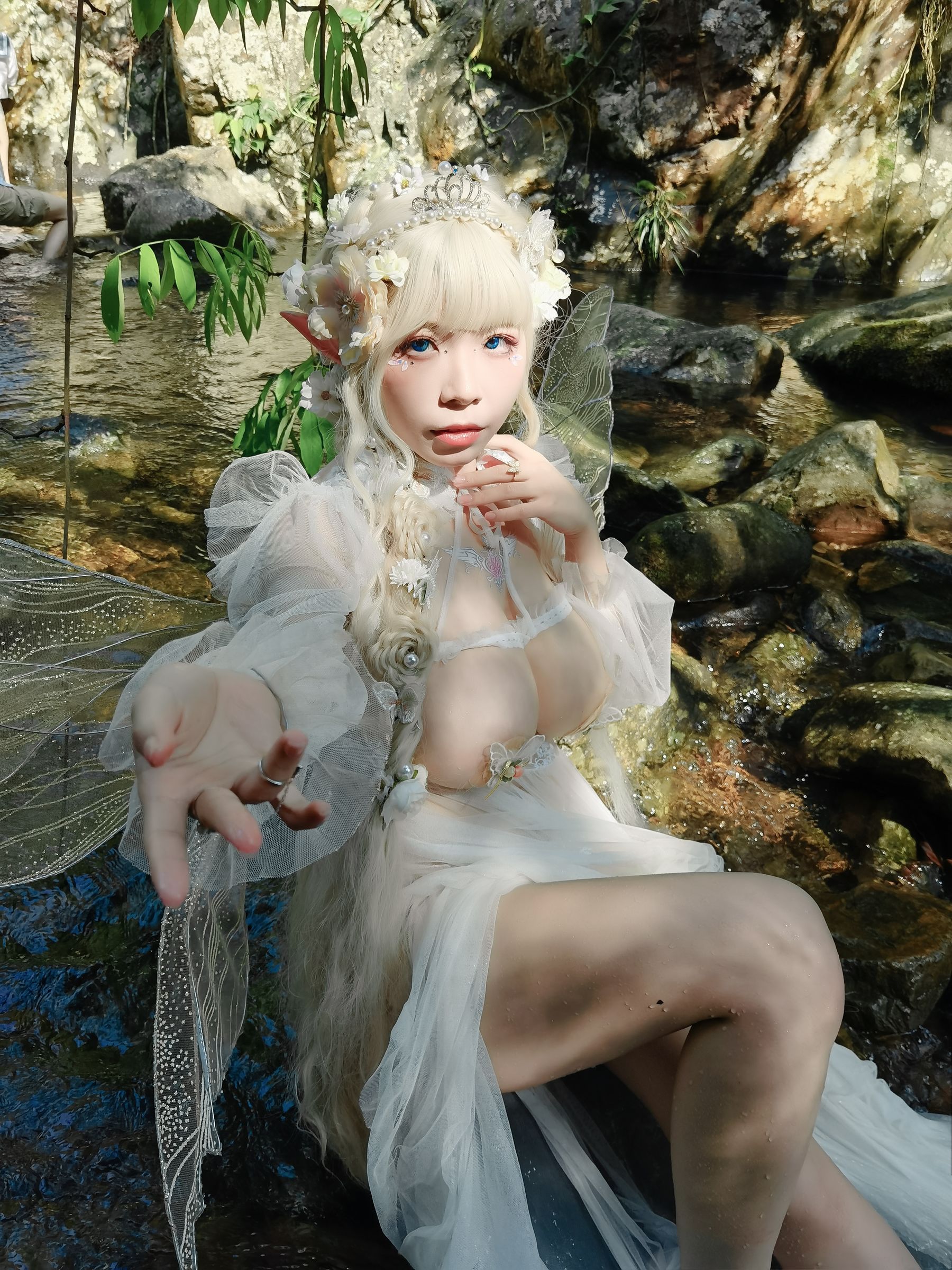 [福利COS] 自闭颜球球(无颜小天使wy) - 林中精灵