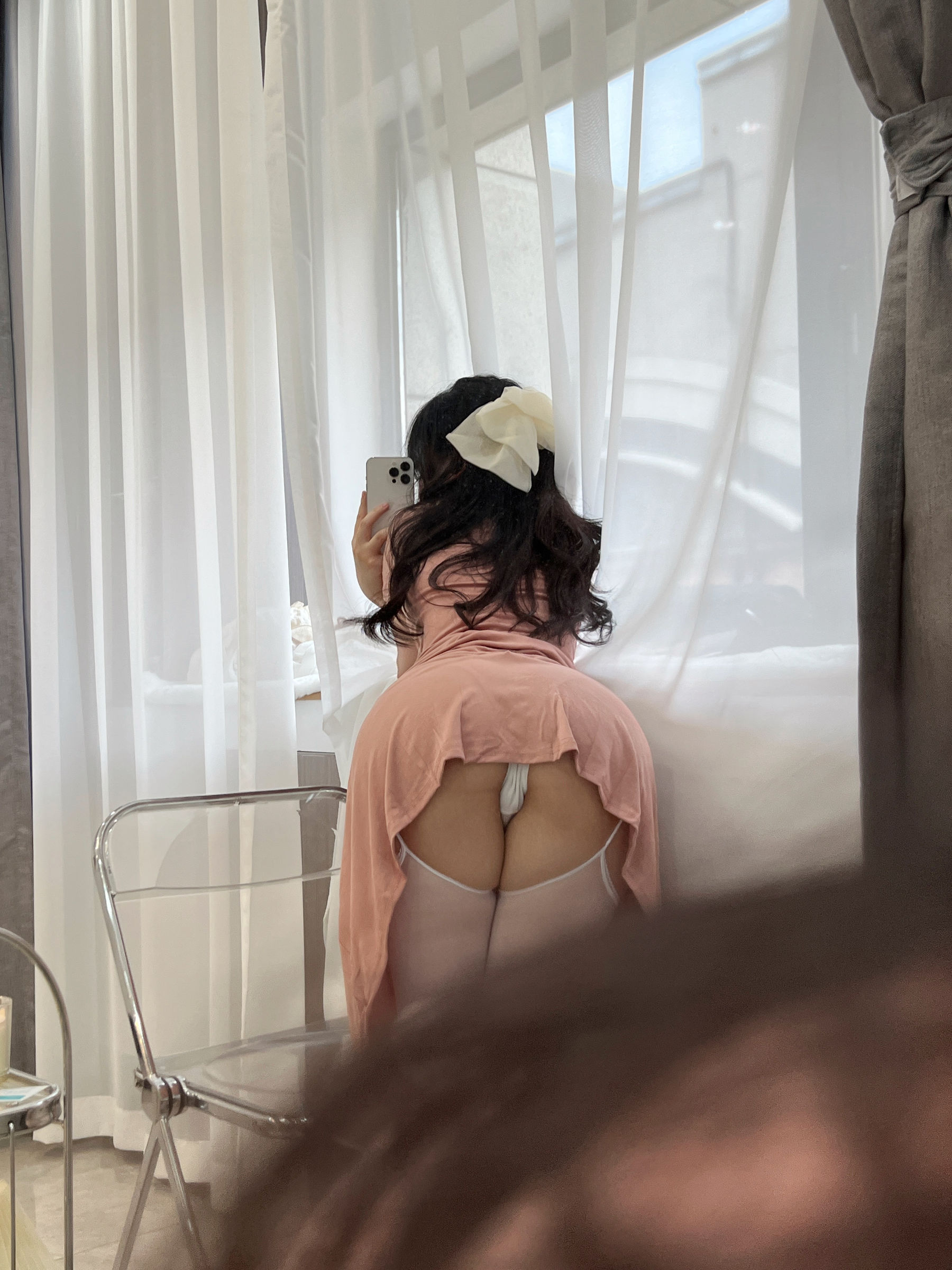 [福利COS] 蜜桃少女是依酱呀 - 人妻