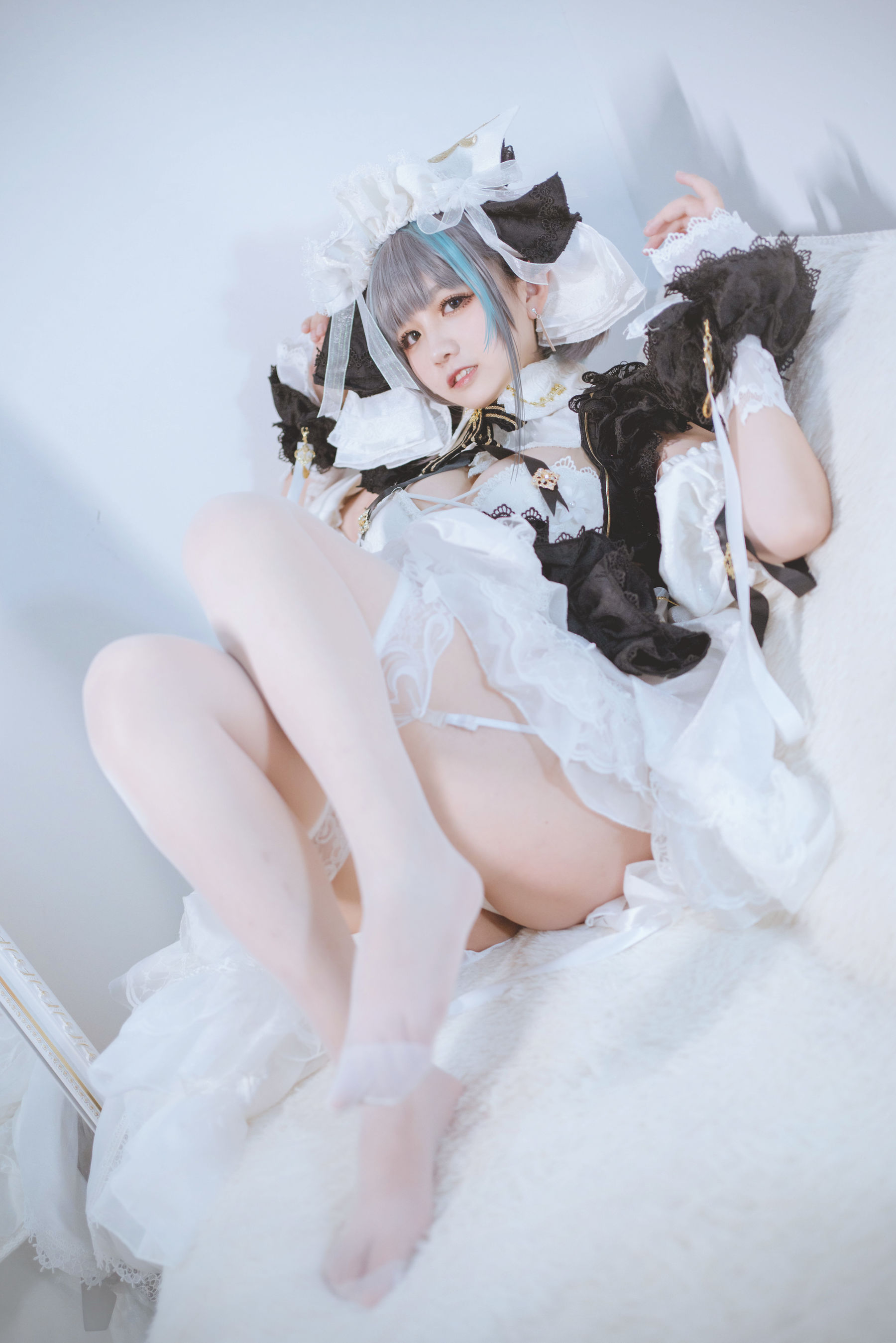 [福利COS] 阿半今天很开心 - 柴郡