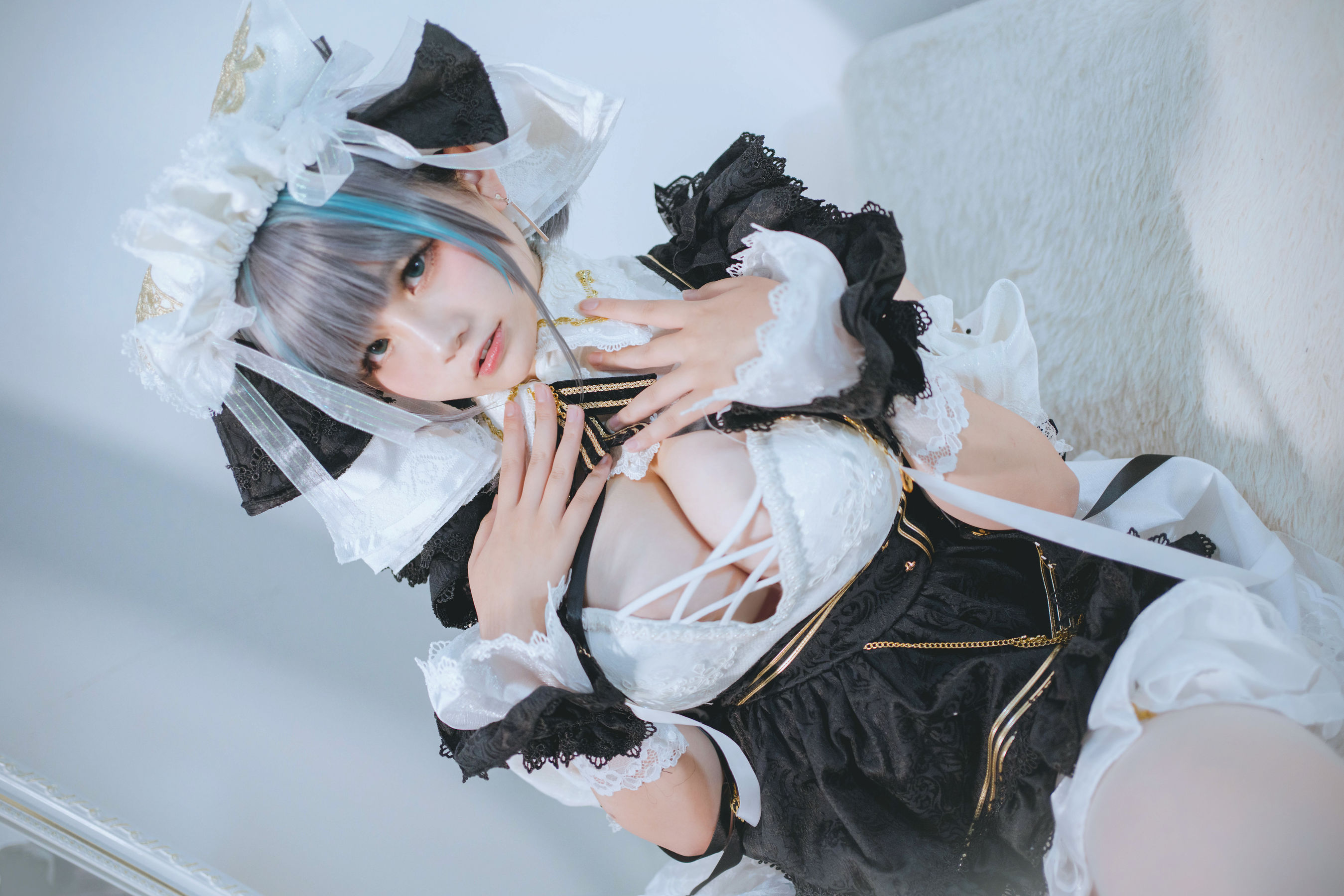 [福利COS] 阿半今天很开心 - 柴郡