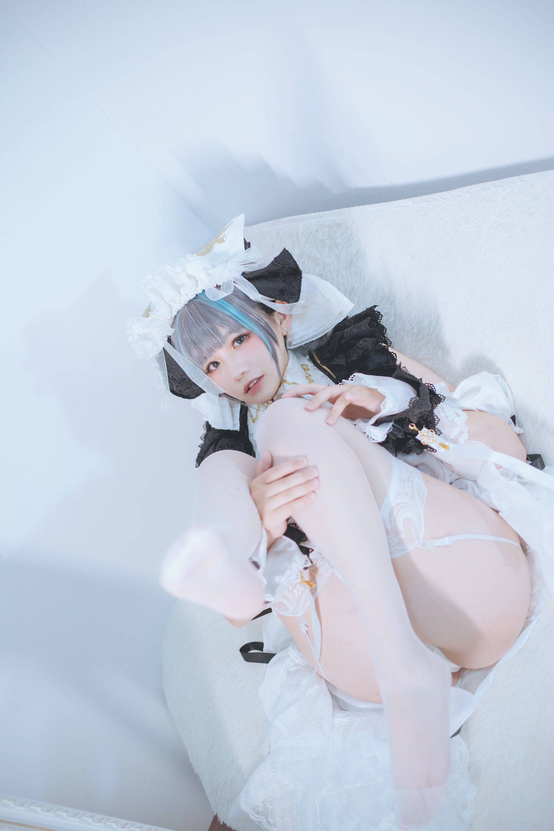 [福利COS] 阿半今天很开心 - 柴郡