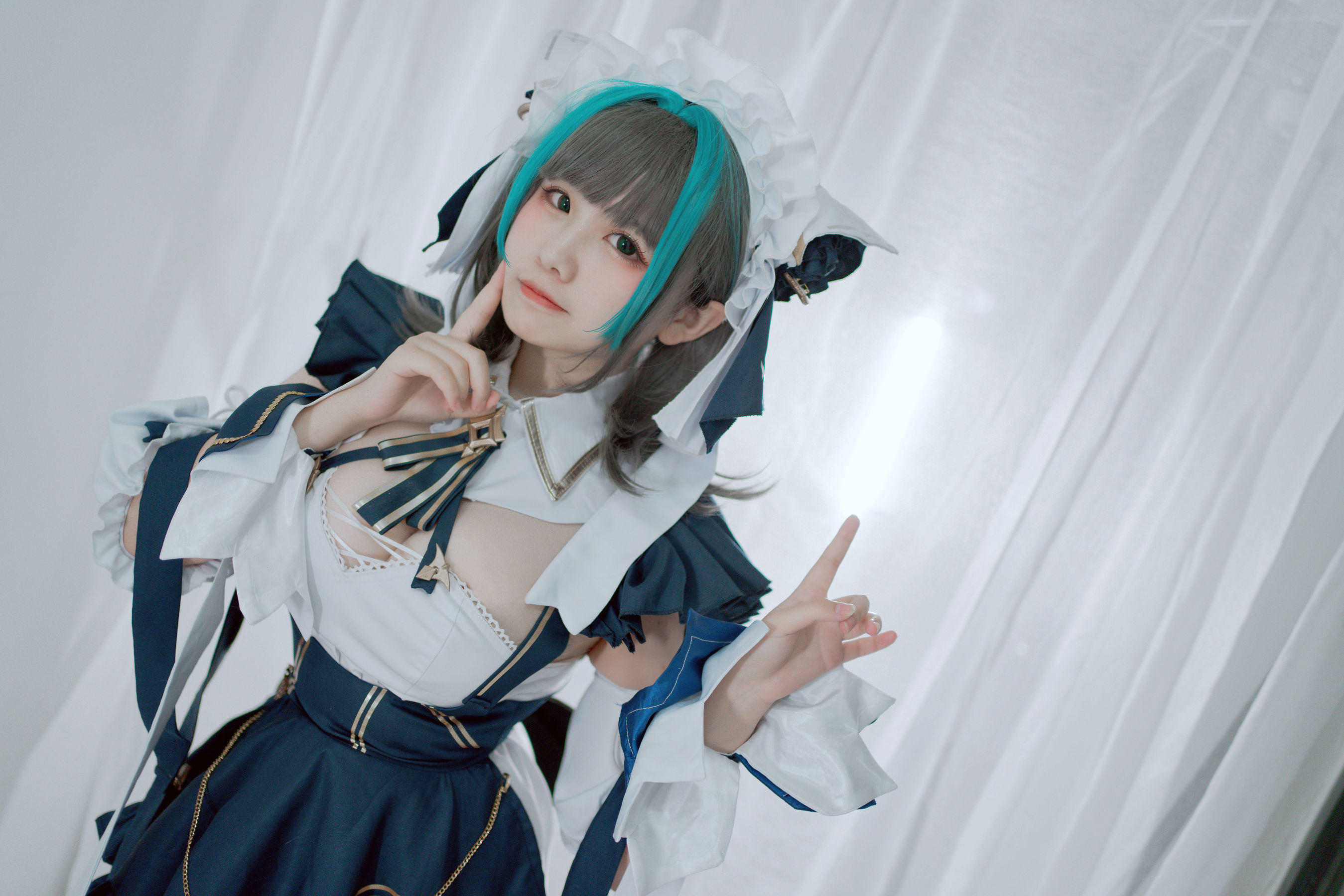 [福利COS] 阿半今天很开心 - 柴郡
