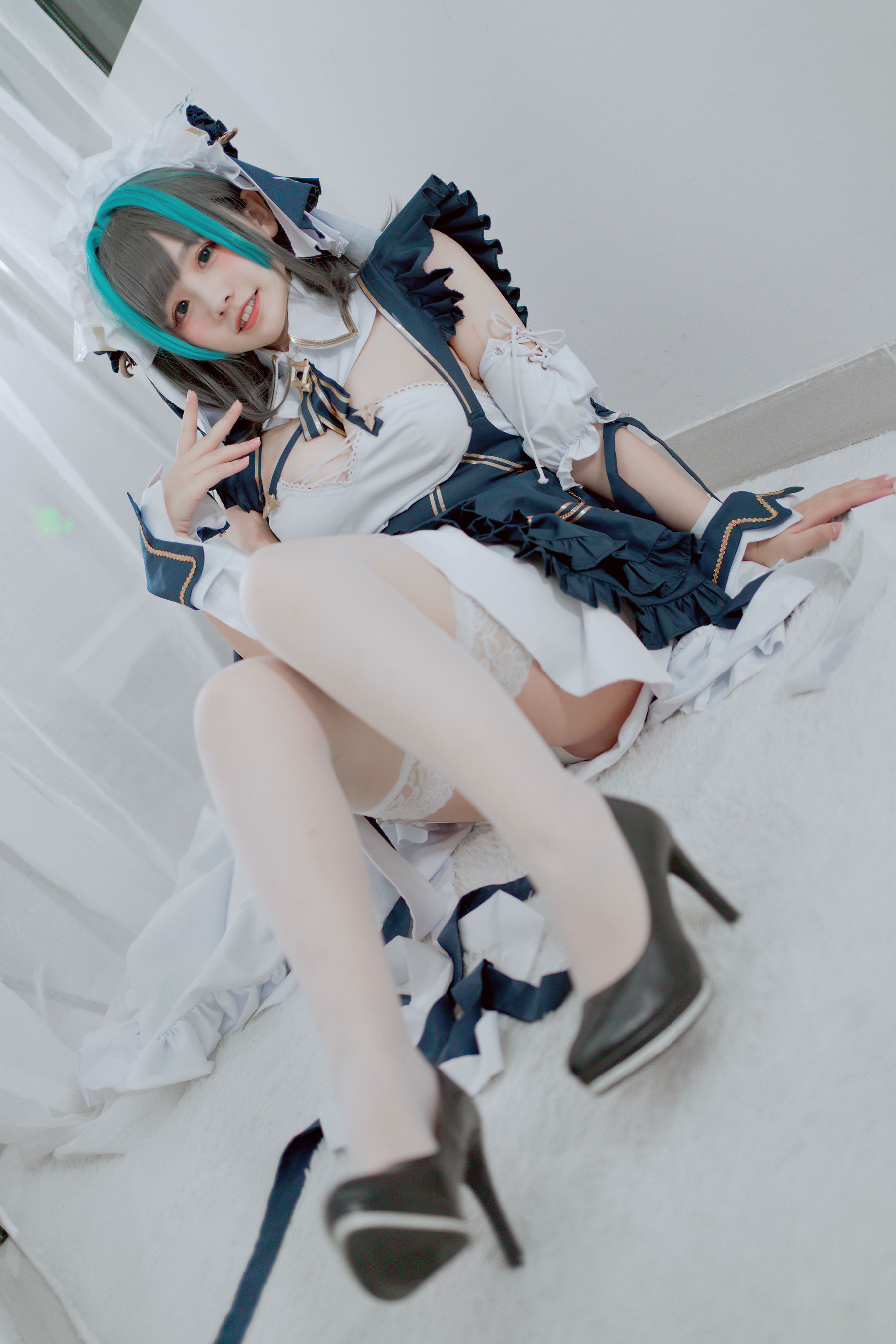 [福利COS] 阿半今天很开心 - 柴郡