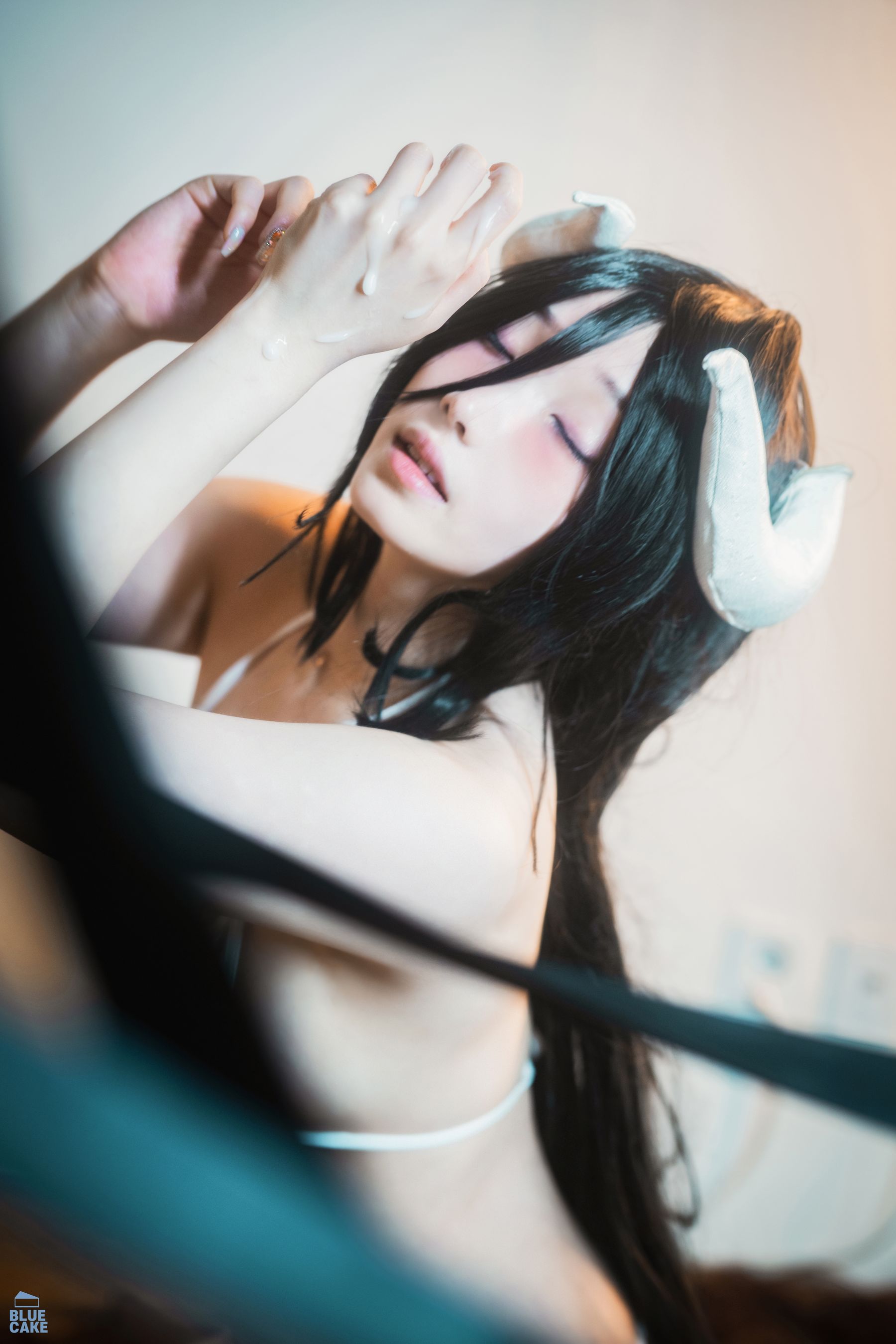[BLUECAKE]  Bambi - Insanity Of Obsession
