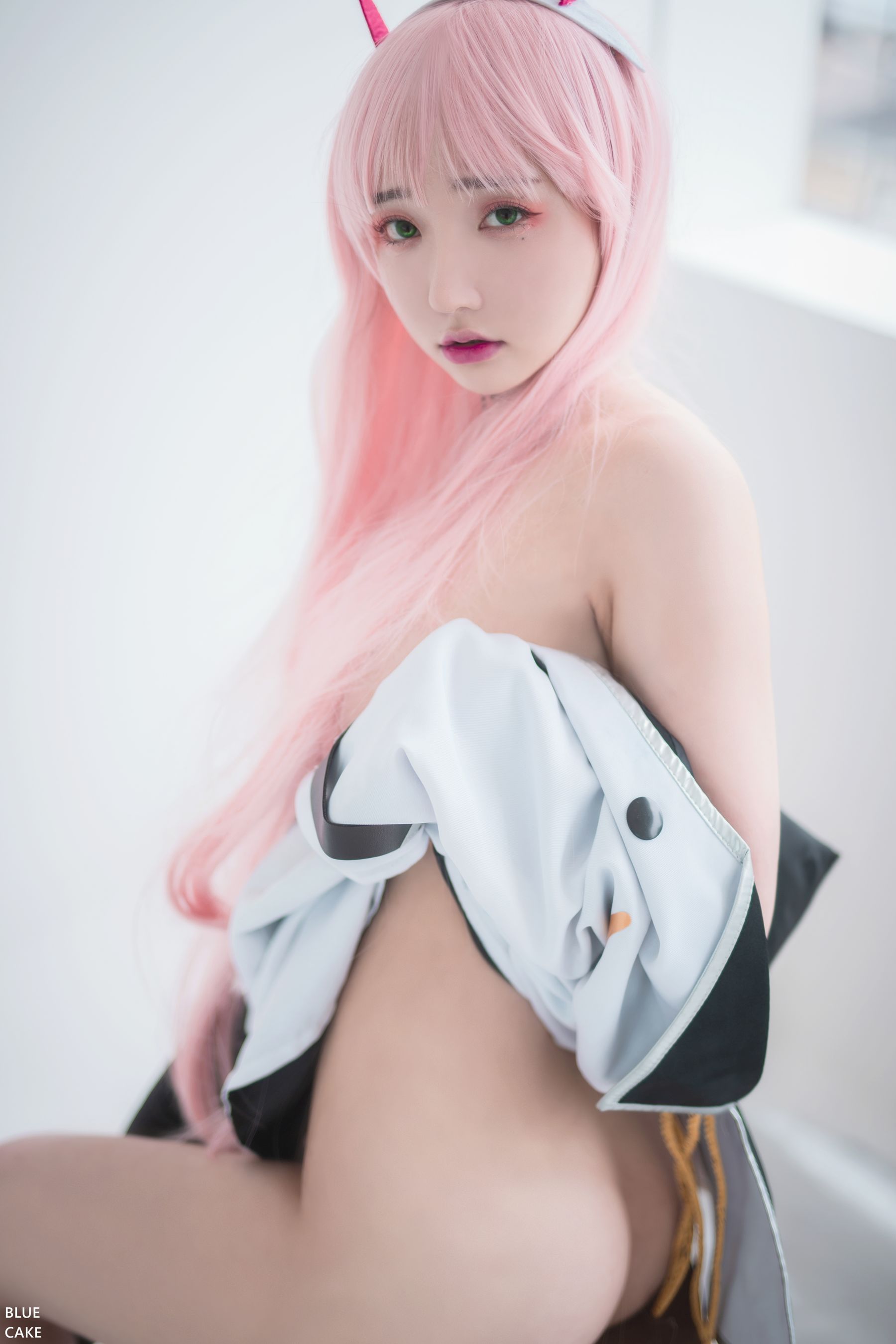 [BLUECAKE]  YeEun - IN THE SEXXY 002