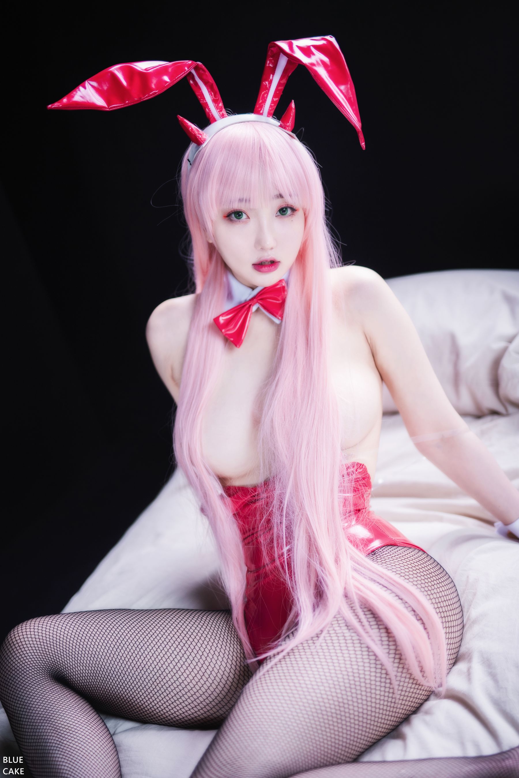 [BLUECAKE]  YeEun - IN THE SEXXY 002