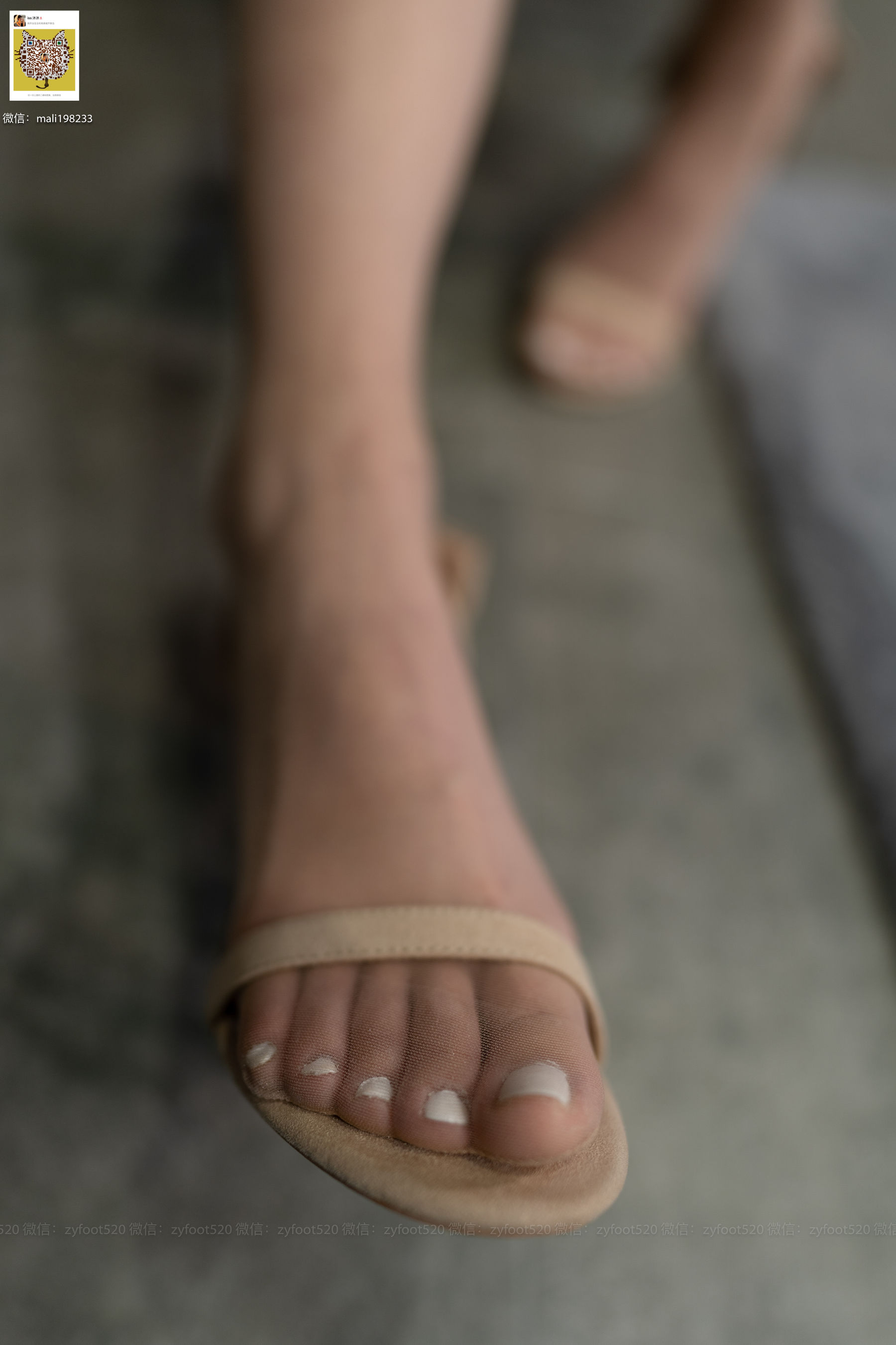 [ISS尤好物系列] 诗微 收腰风衣