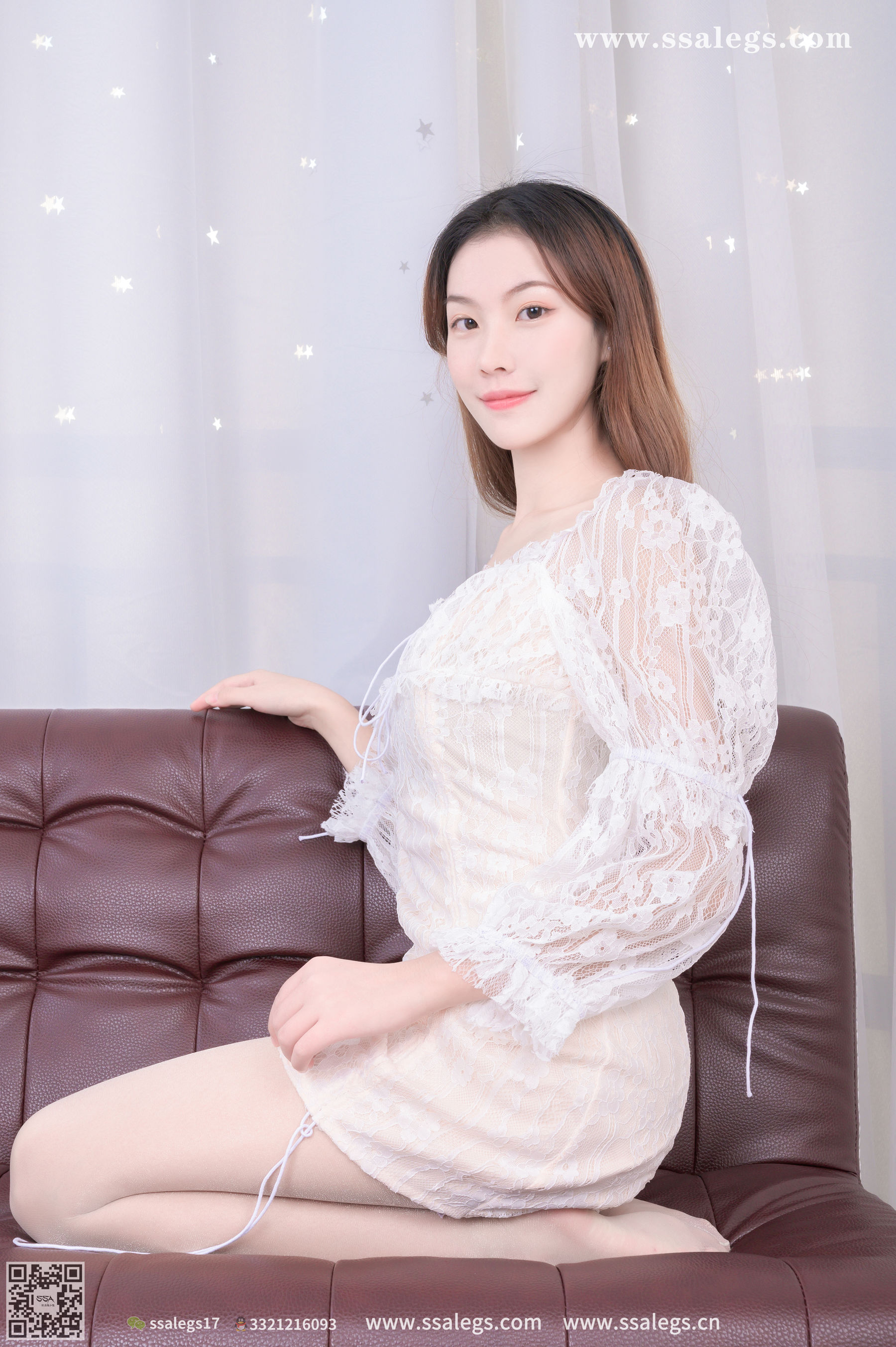 [SSA丝社]超清写真 No.402 素素 阳光明媚的窗边亮闪闪开档肉丝(下)