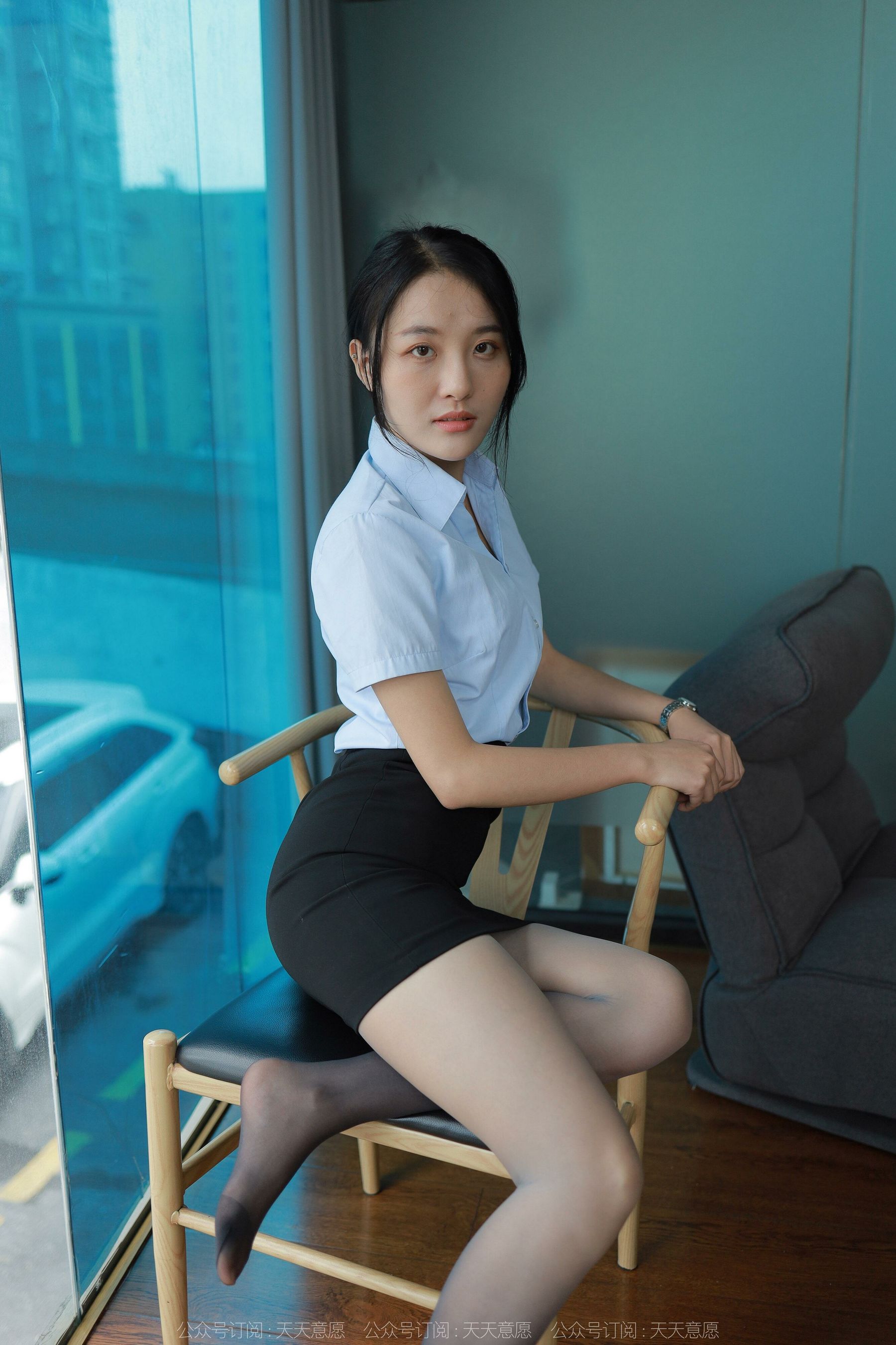 [异思趣向IESS] 模特：婉萍 《迷人渐变丝》