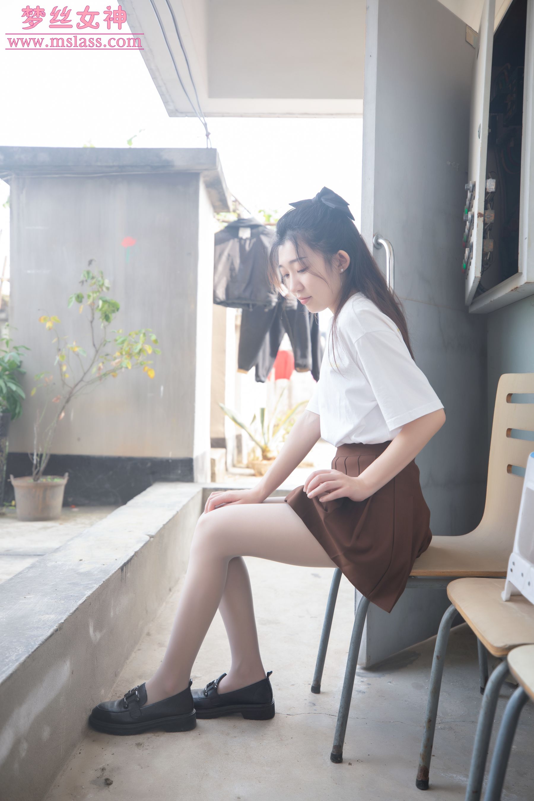 [梦丝女神MSLASS] 张小雪 丝袜JK小格调