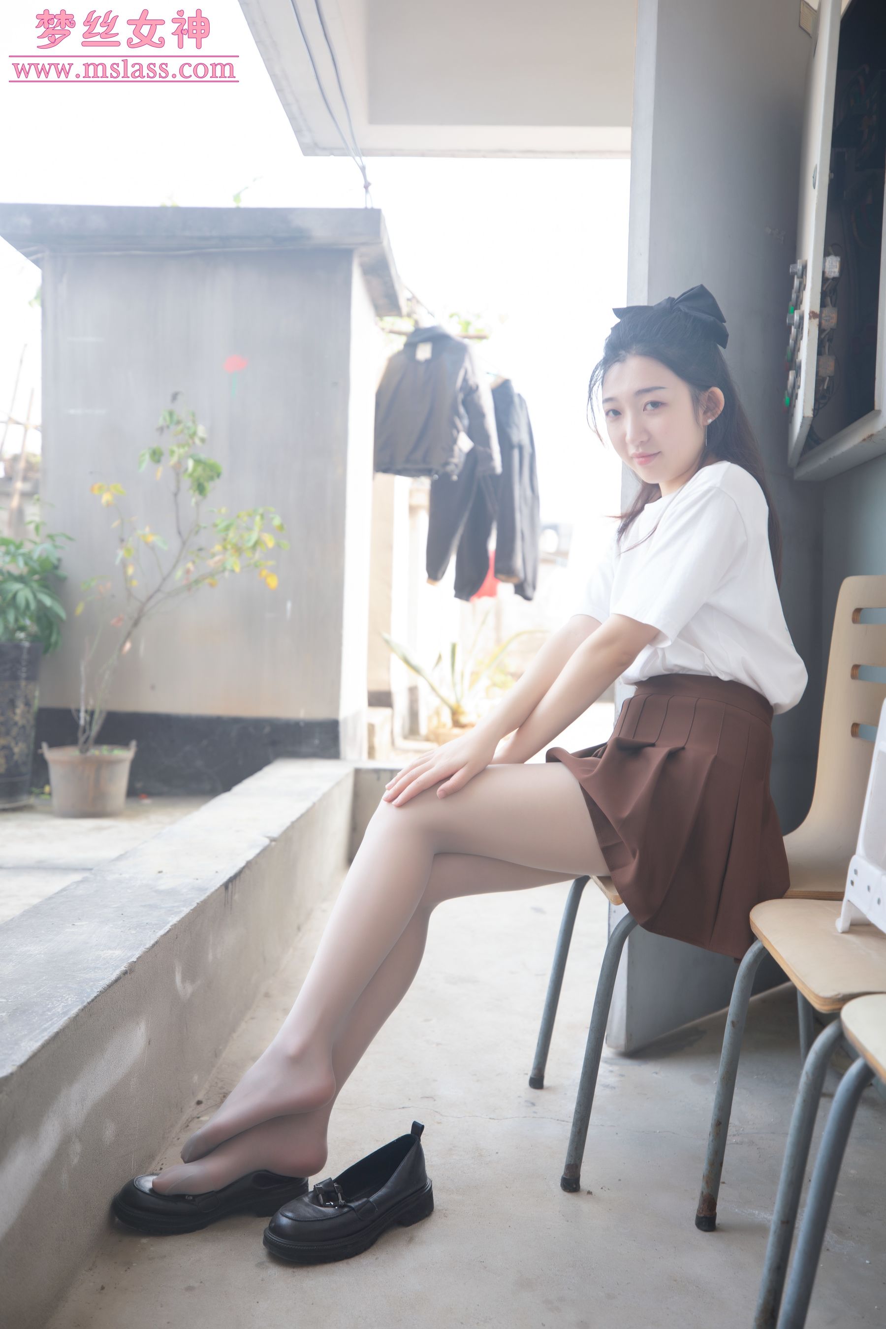 [梦丝女神MSLASS] 张小雪 丝袜JK小格调